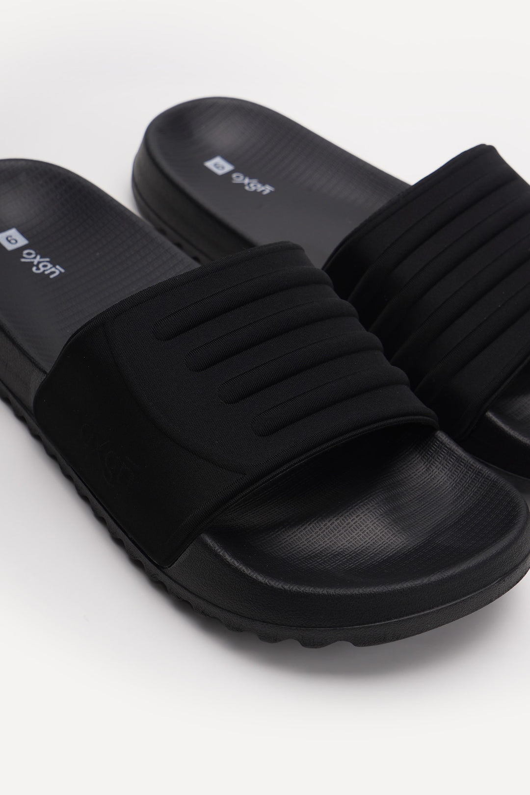 985739-Black (2).jpg