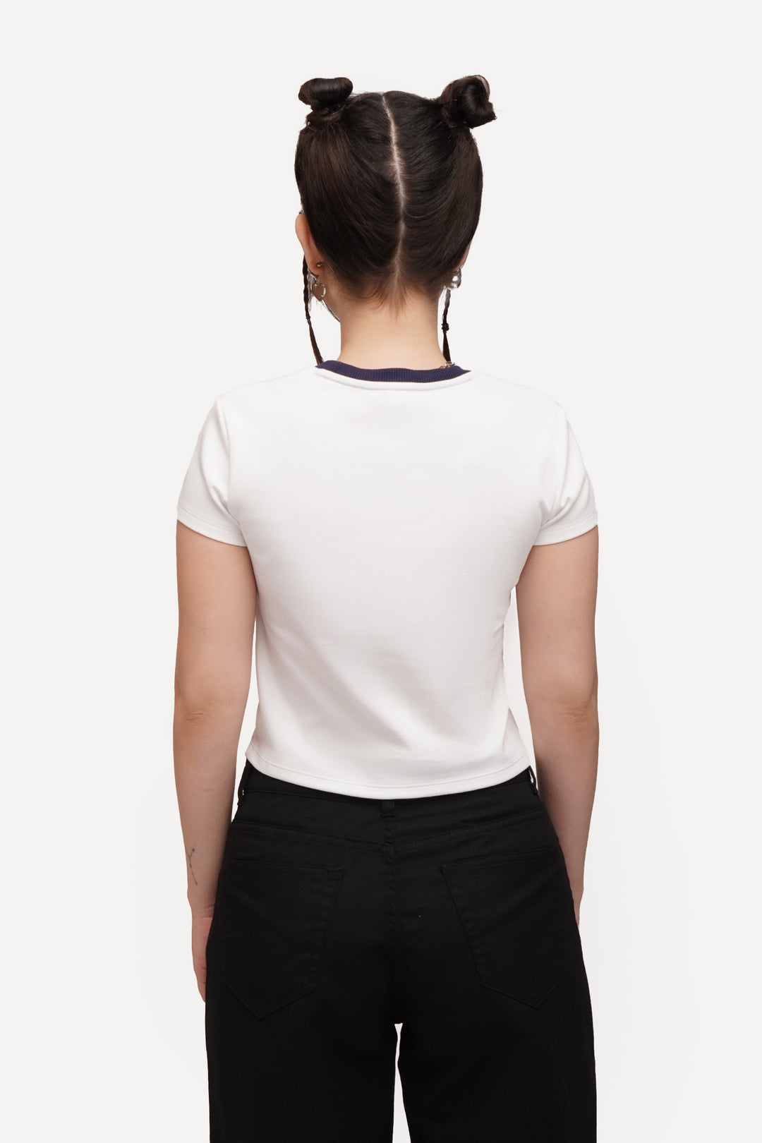 987164-Off White (3).jpg