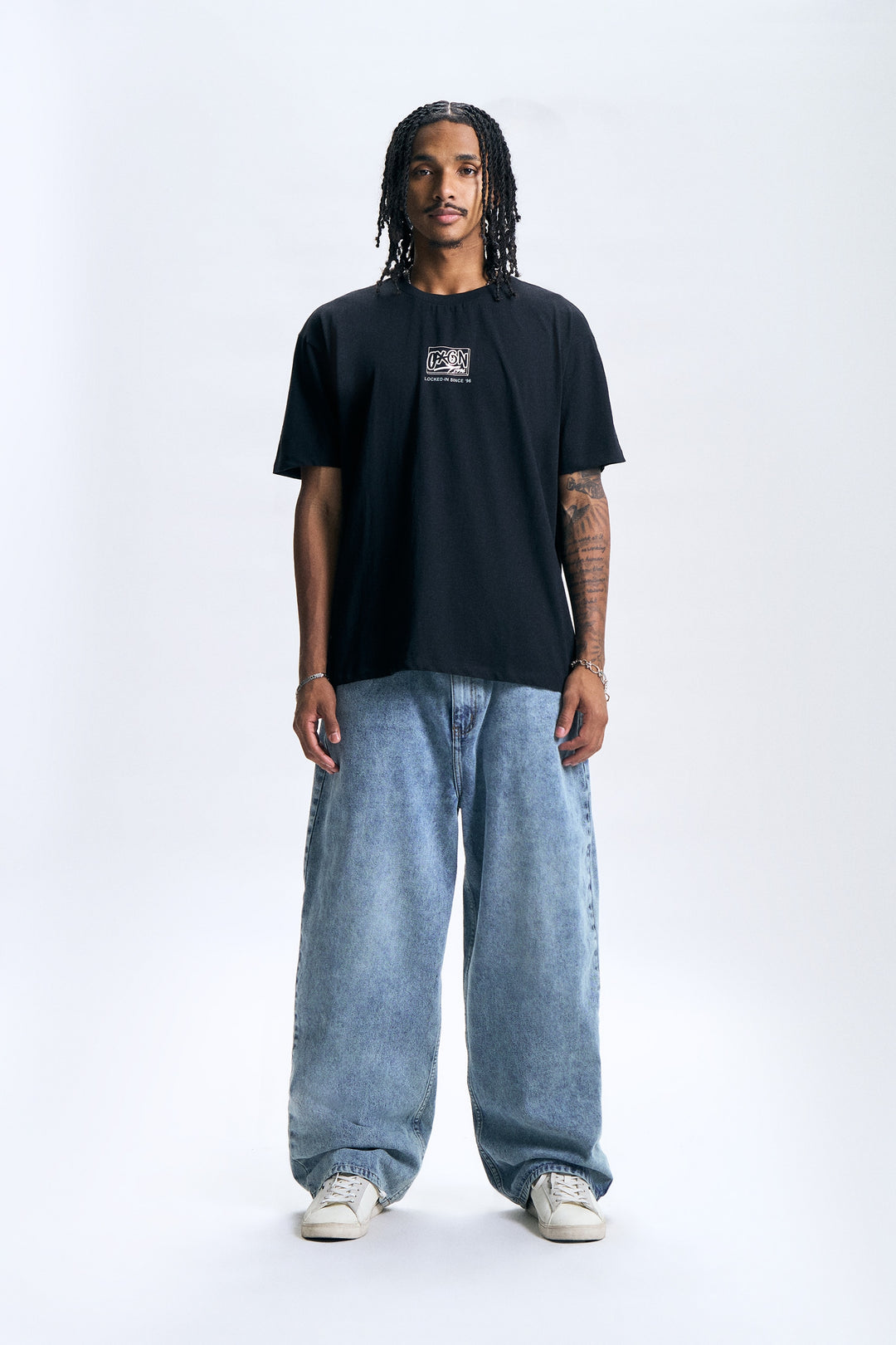 988077-Black (2).jpg