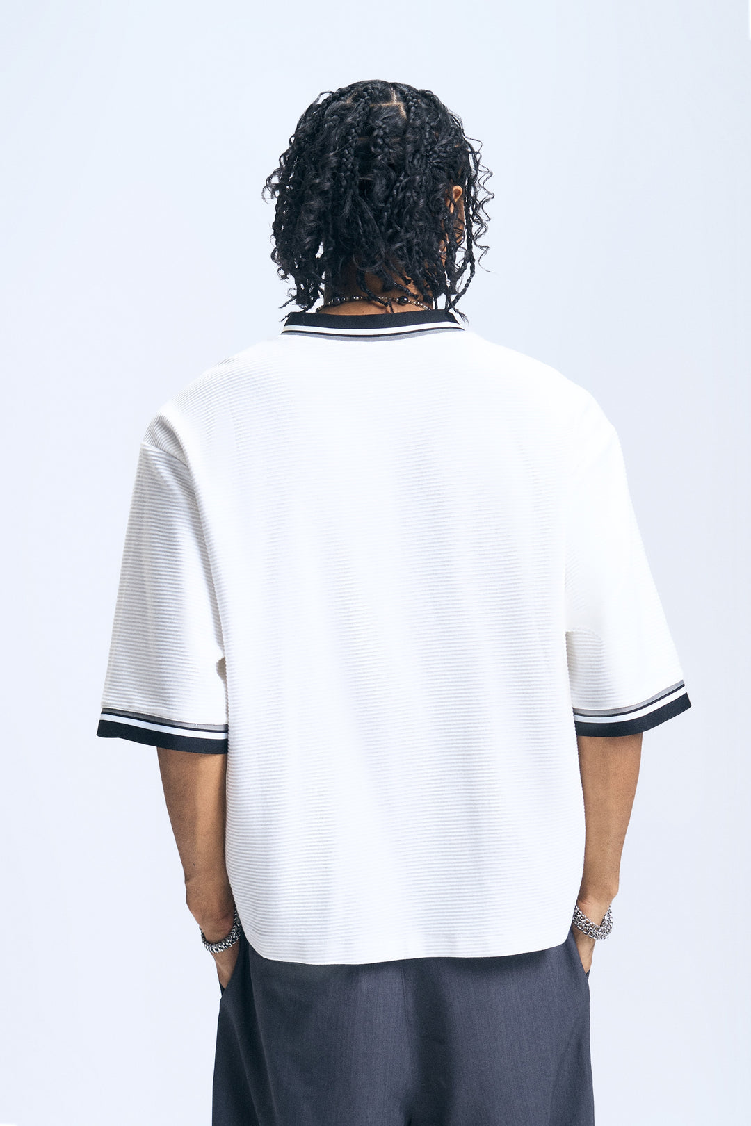 988811-Off White (3).jpg