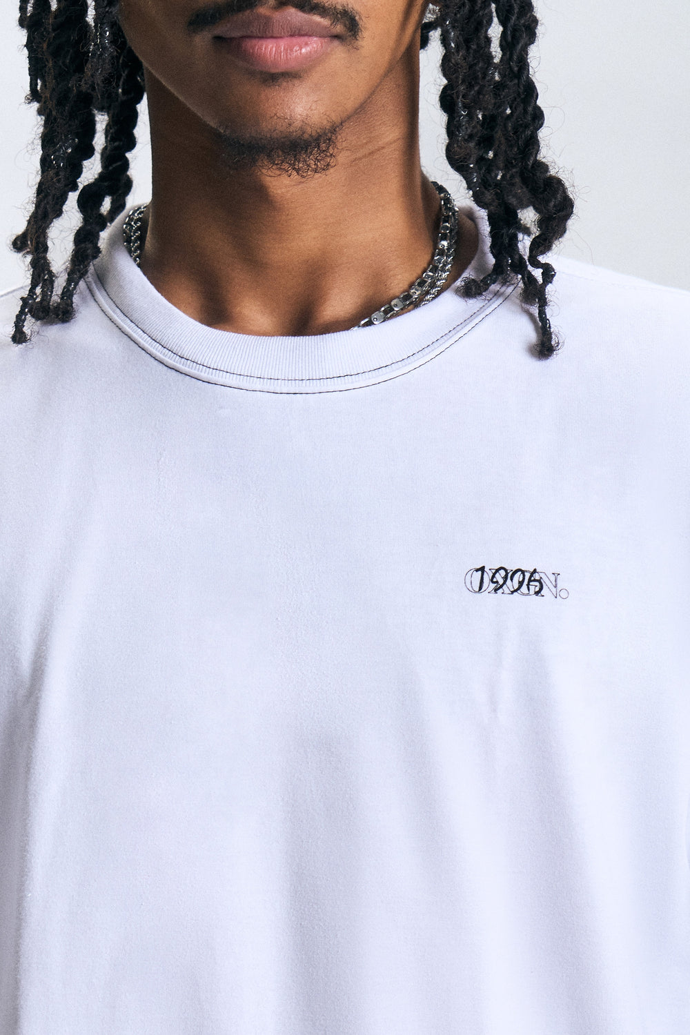 988990-White (2).jpg