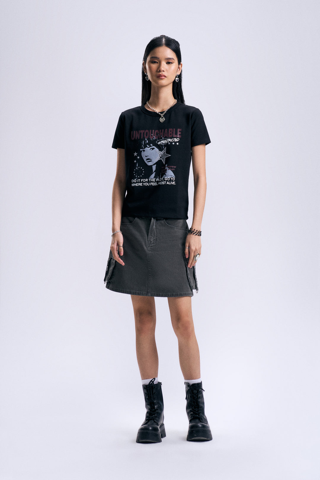 989029-Black (1).jpg