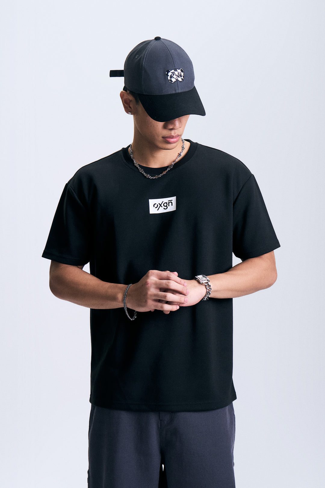 989382-Black (1).jpg