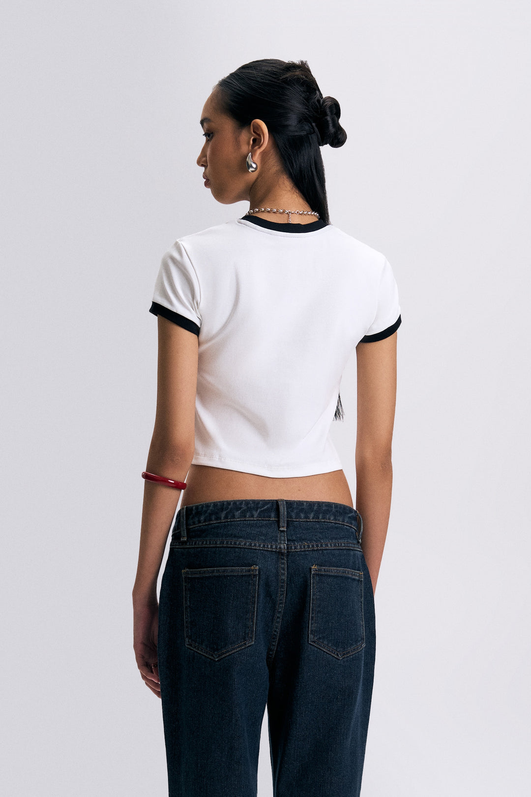 989781-Off White (3).jpg