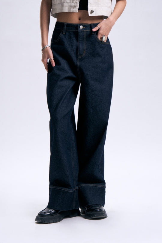 990864-Medieval Blue (2).jpg