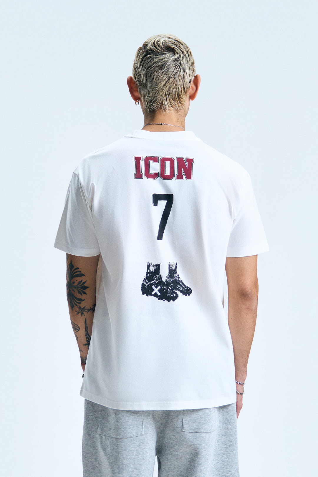 9000089-Off White (4).jpg