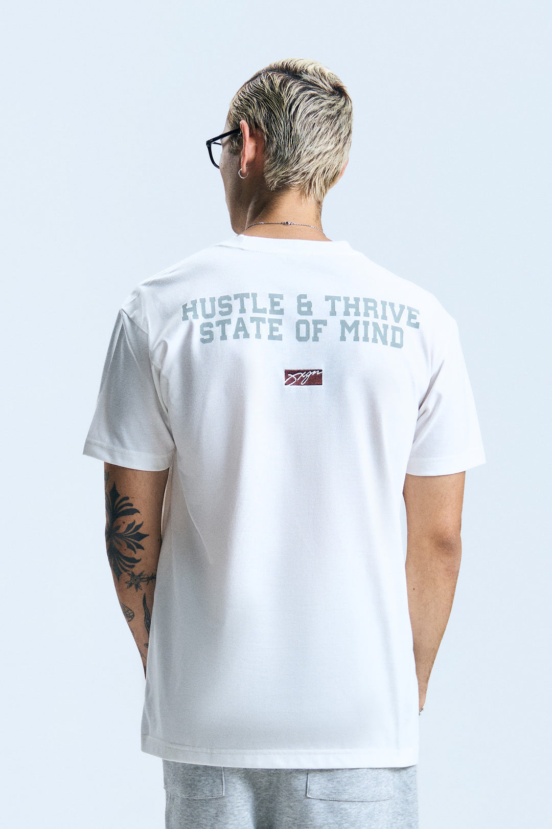 9000092-Off White (4).jpg
