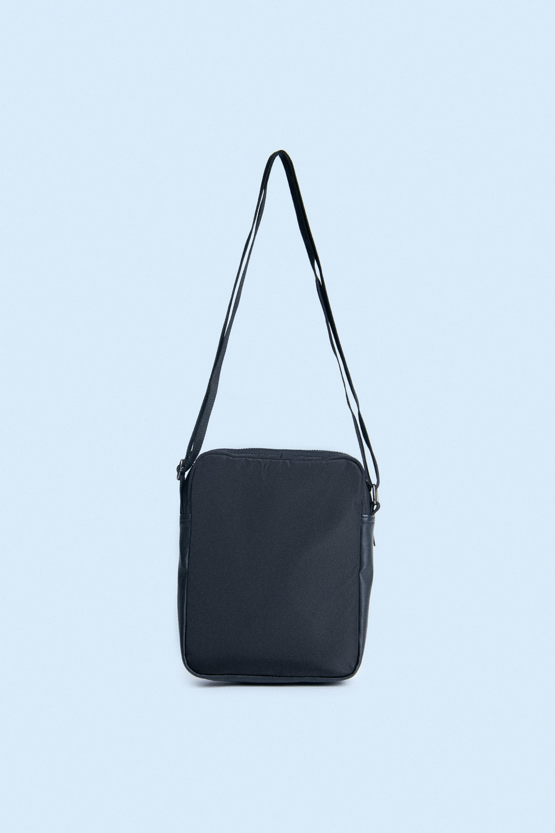 9000115-Black (1).jpg