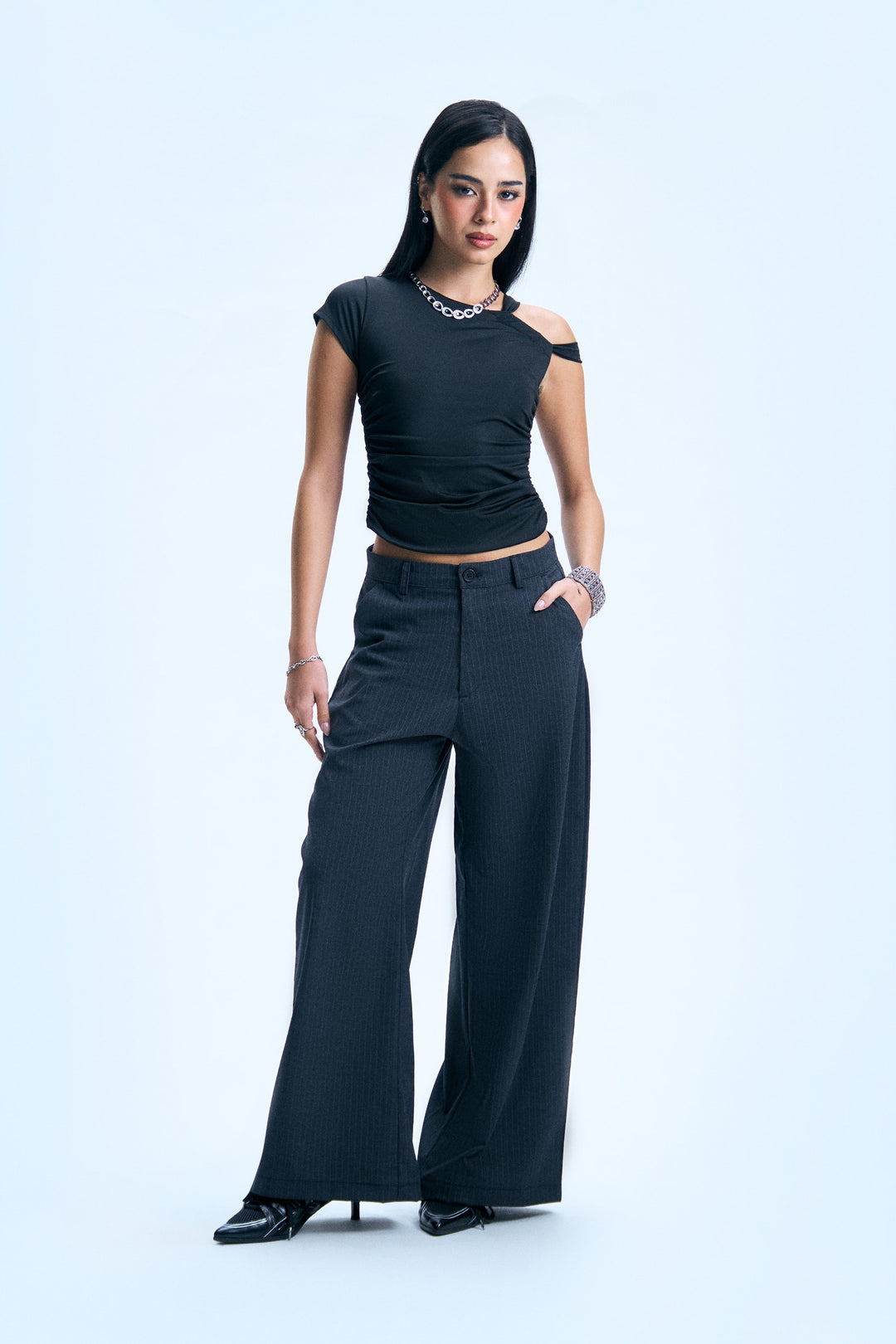 900950-Black (1).jpg