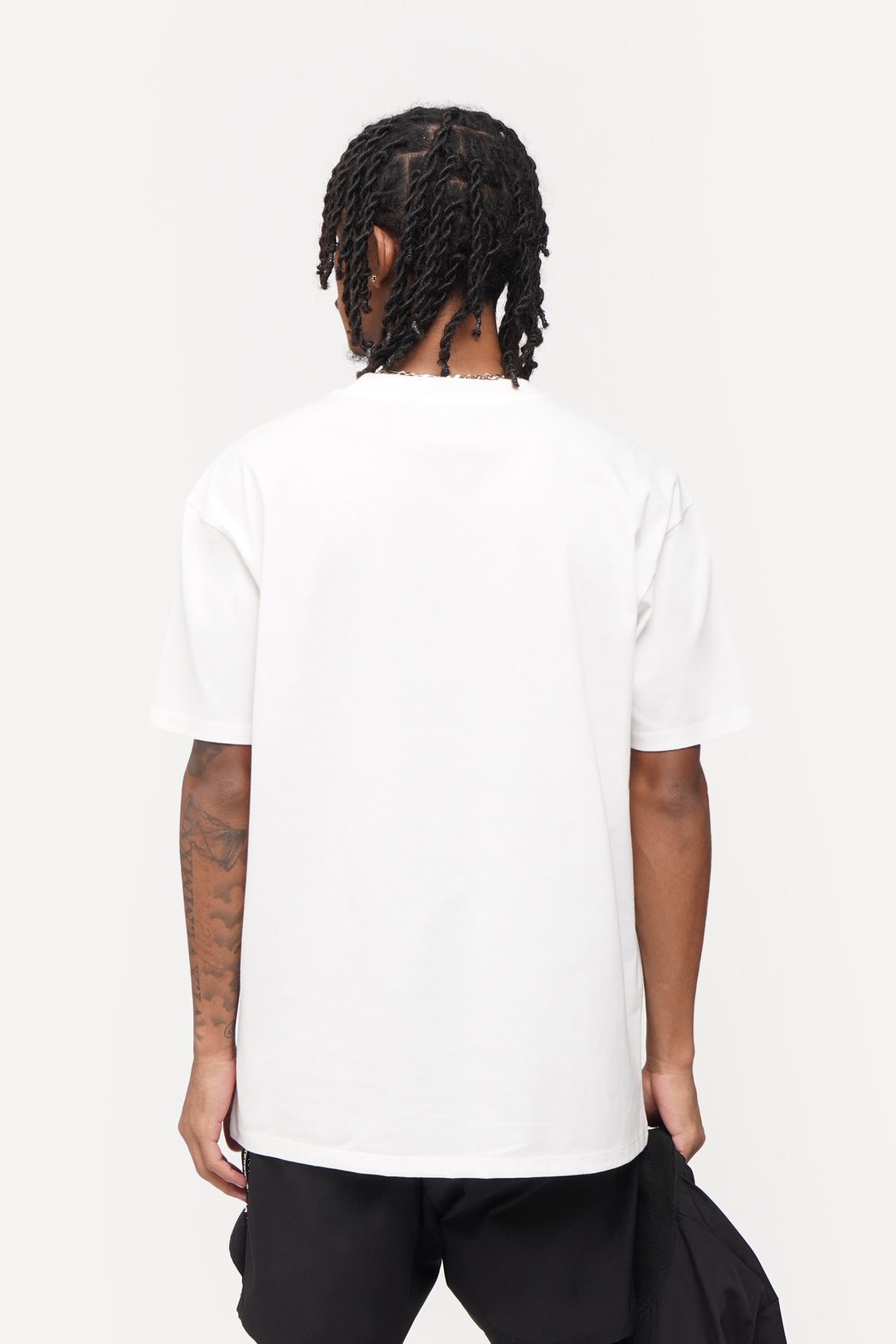 983449-Off White (3).jpg