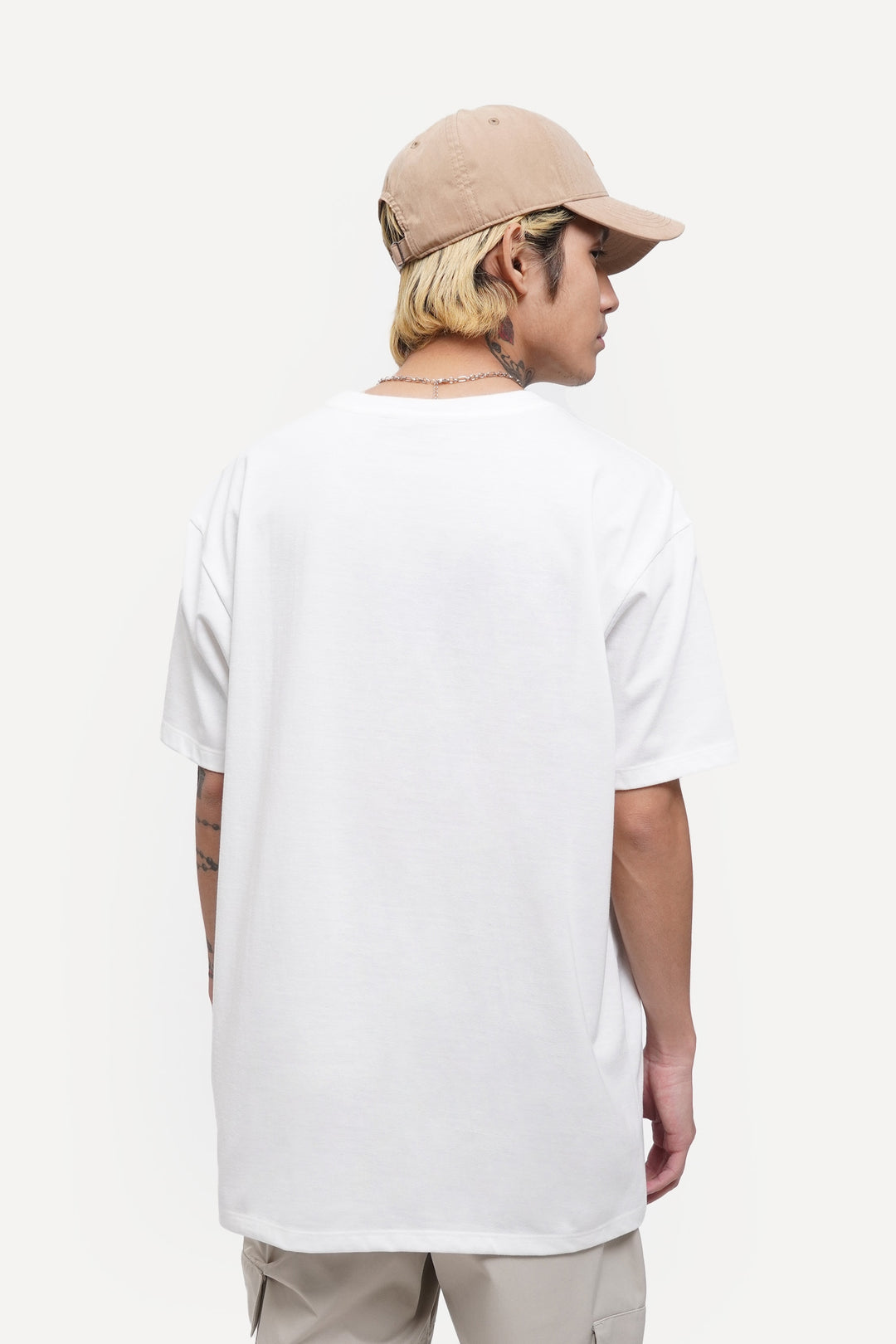 983604-Off White (3).jpg