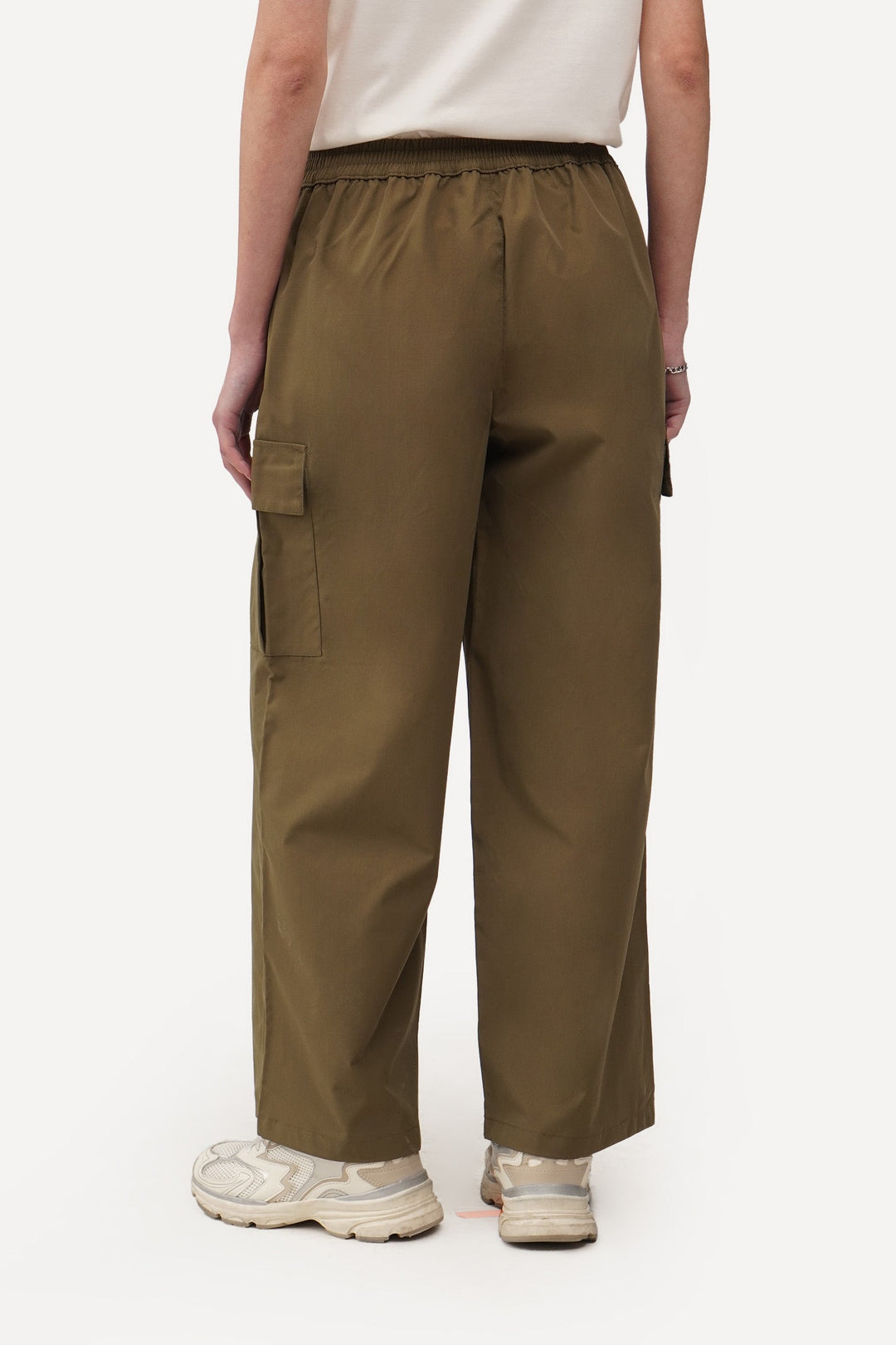 Pull-Up Cargo Trousers