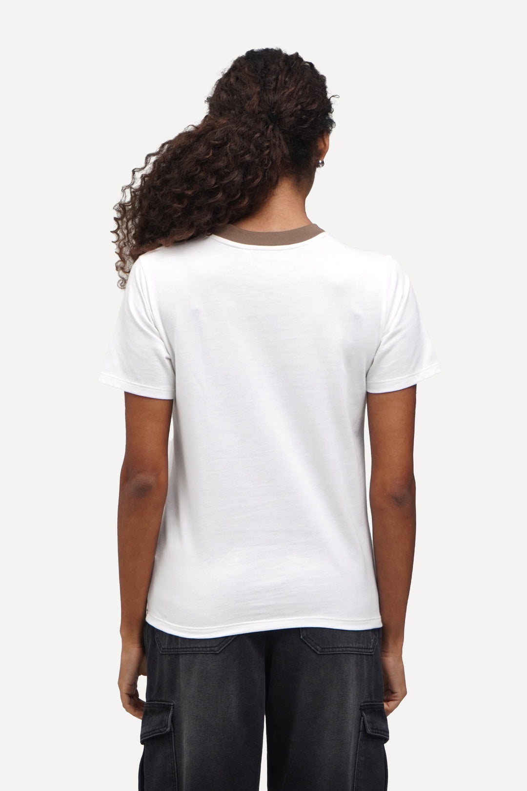 984440-Off White (2).jpg