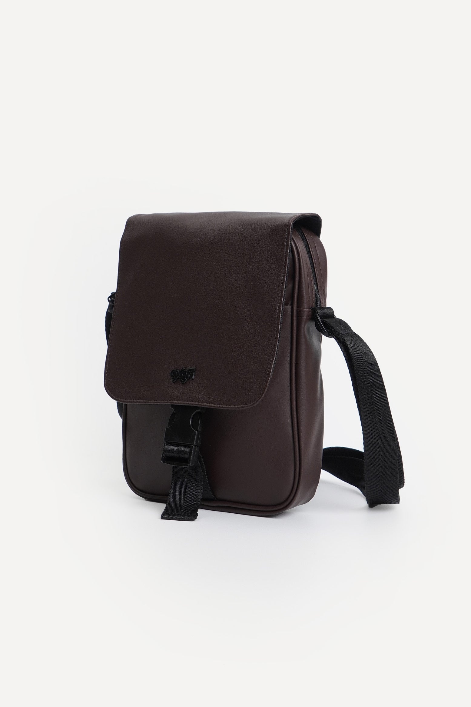 984649-Deep Brown (3).jpg