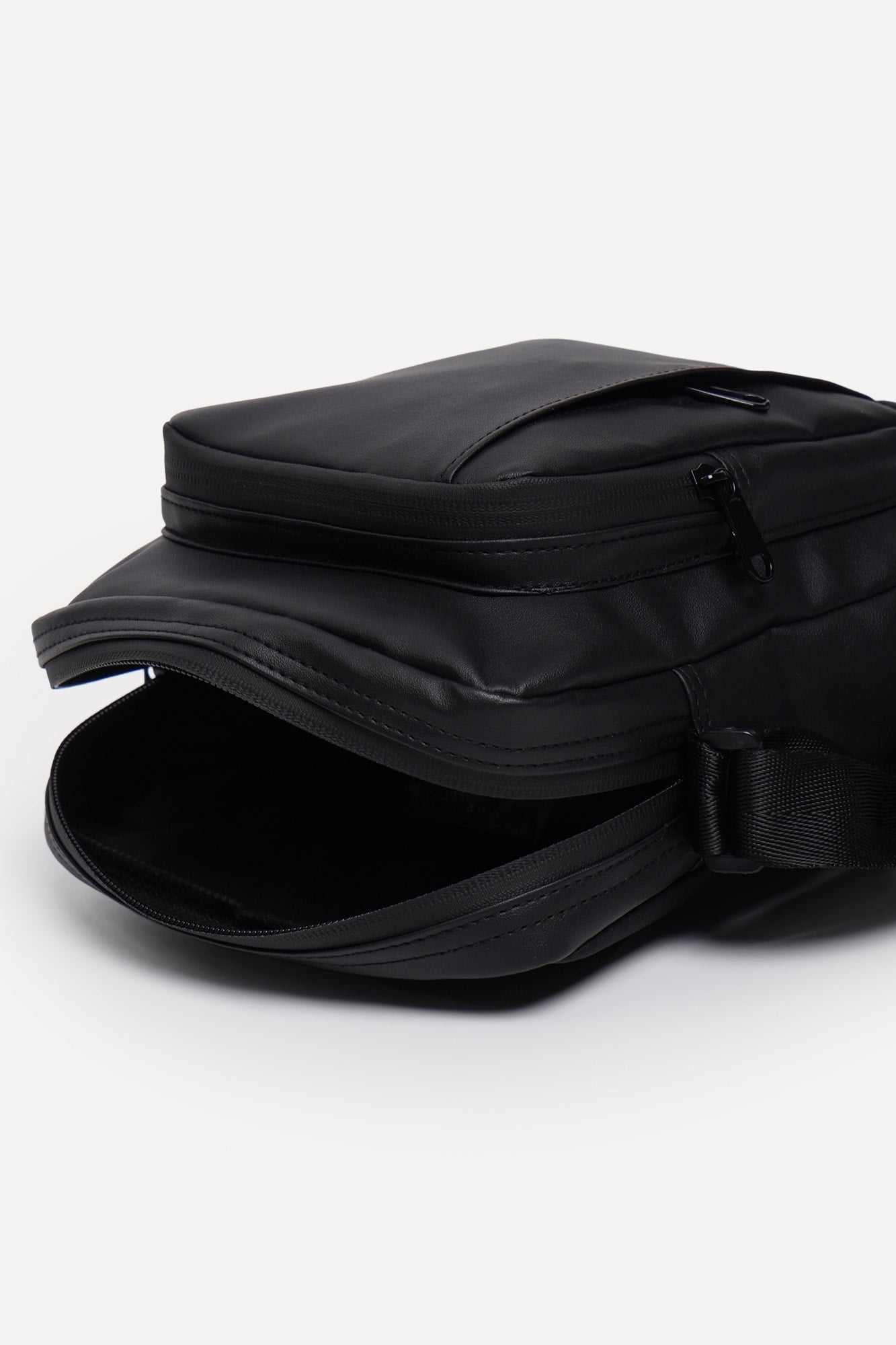 985348-Black (3).jpg