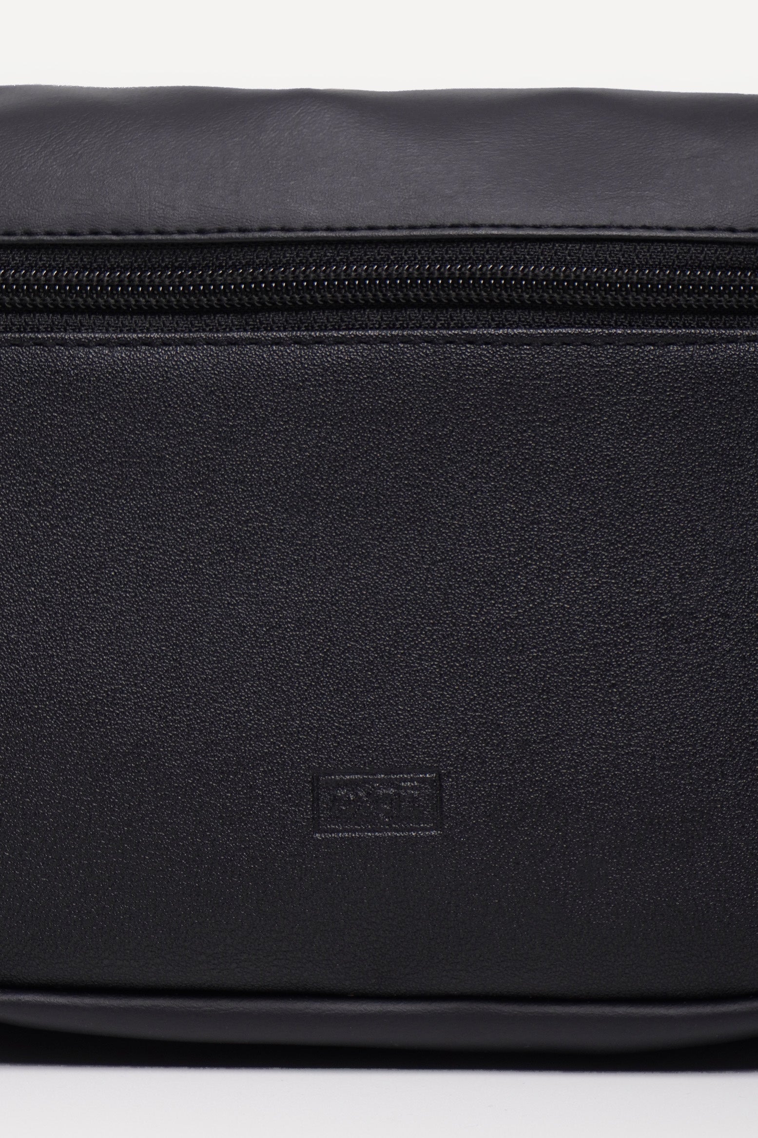 985363-Black (3).jpg