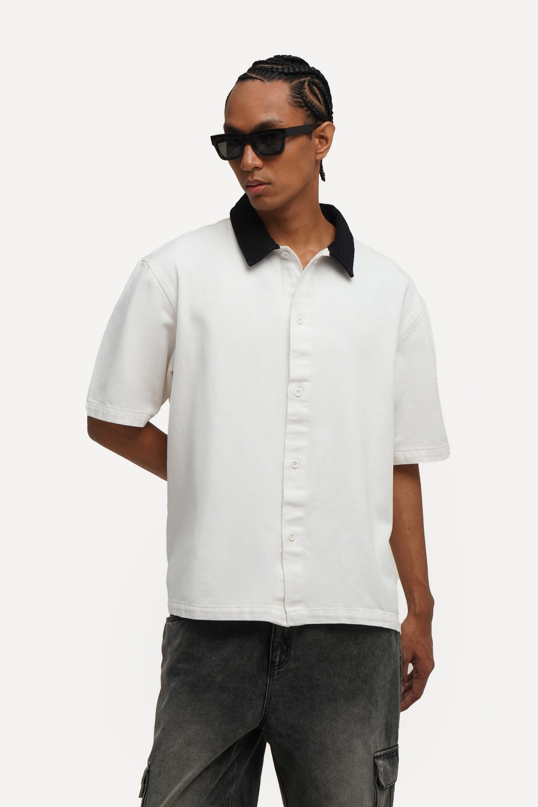 985651-Off White (3).jpg