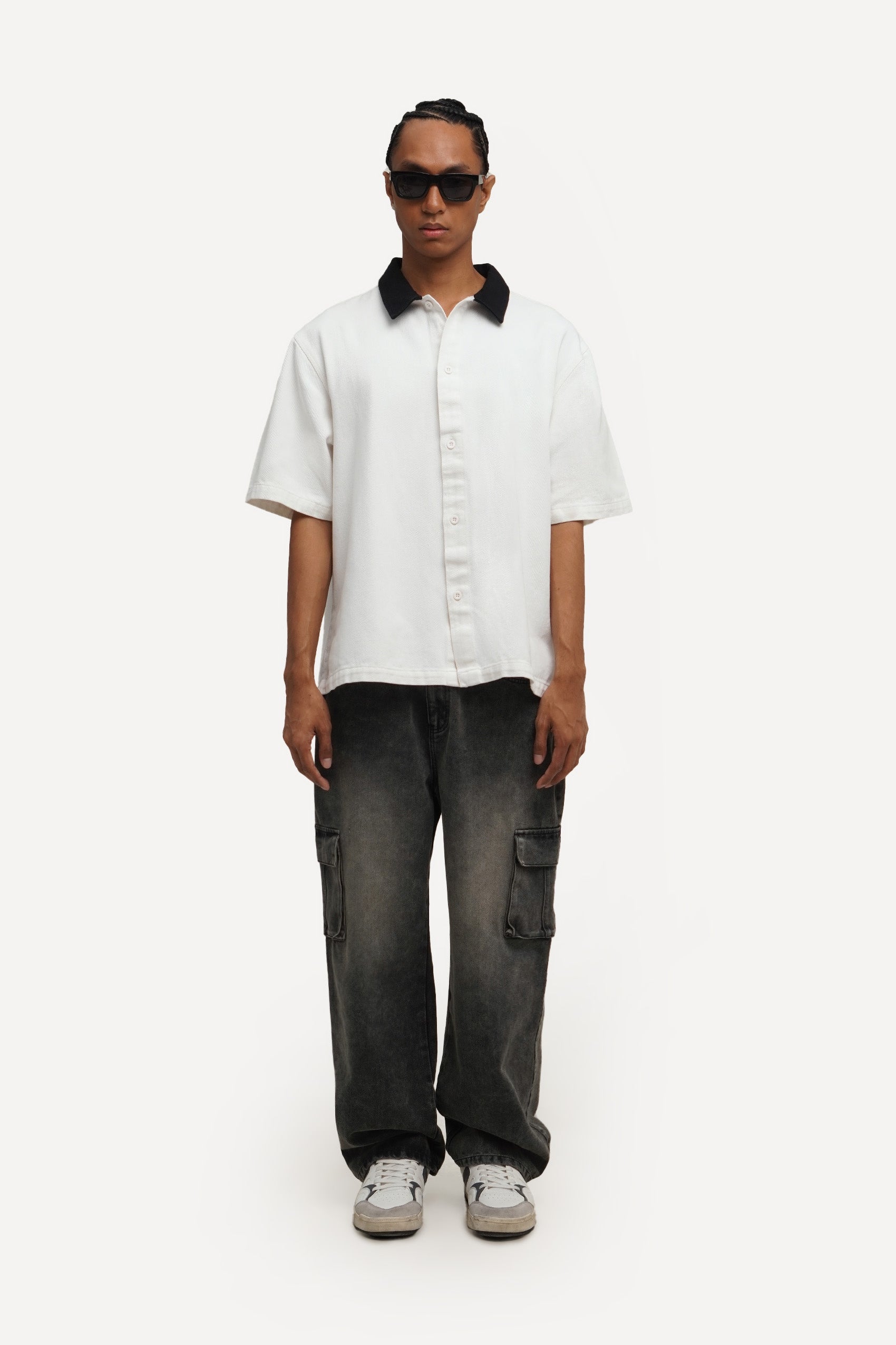 985651-Off White (4).jpg