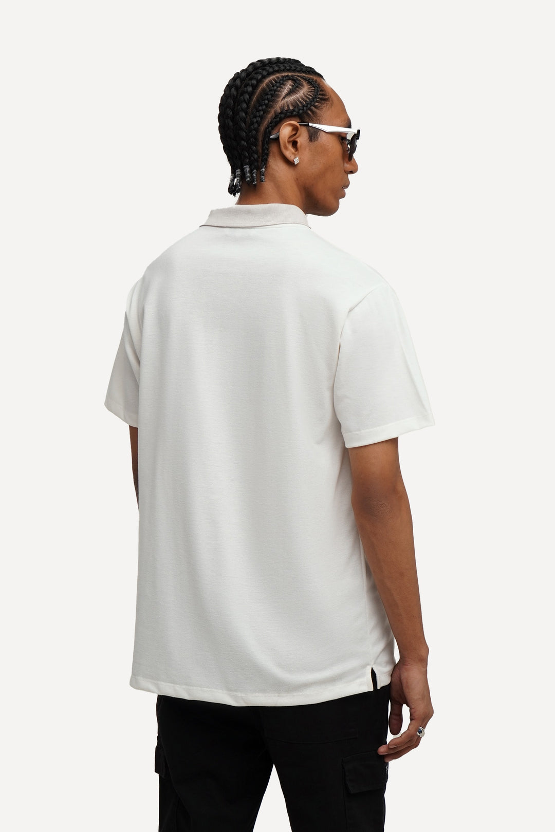 985773-Off White (1).jpg