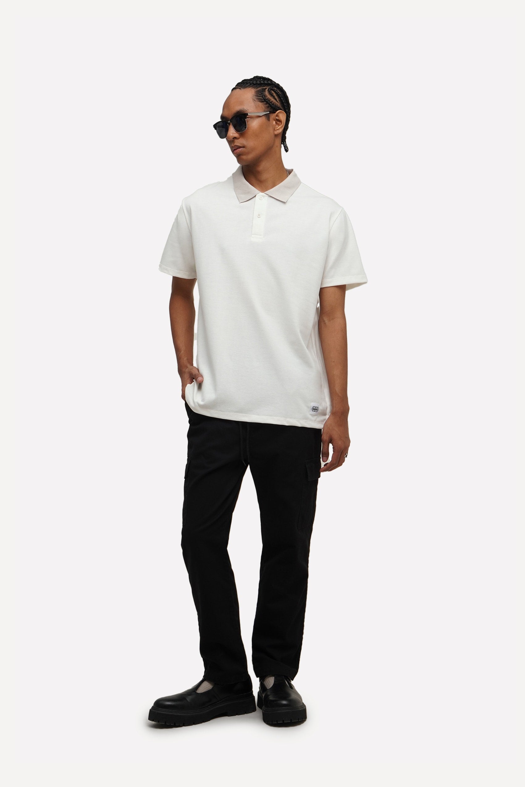 985773-Off White (2).jpg
