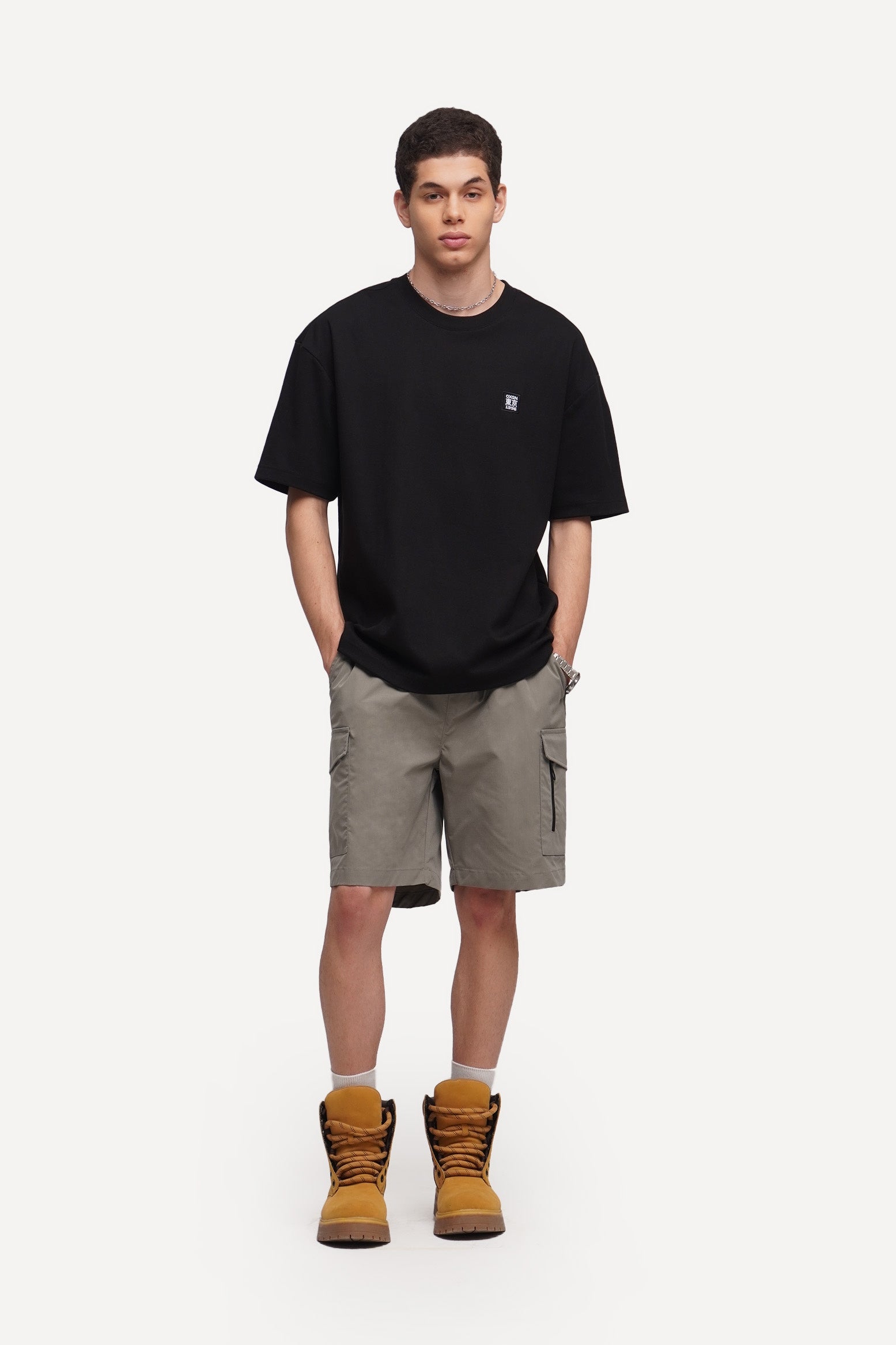 985859-Black (4).jpg