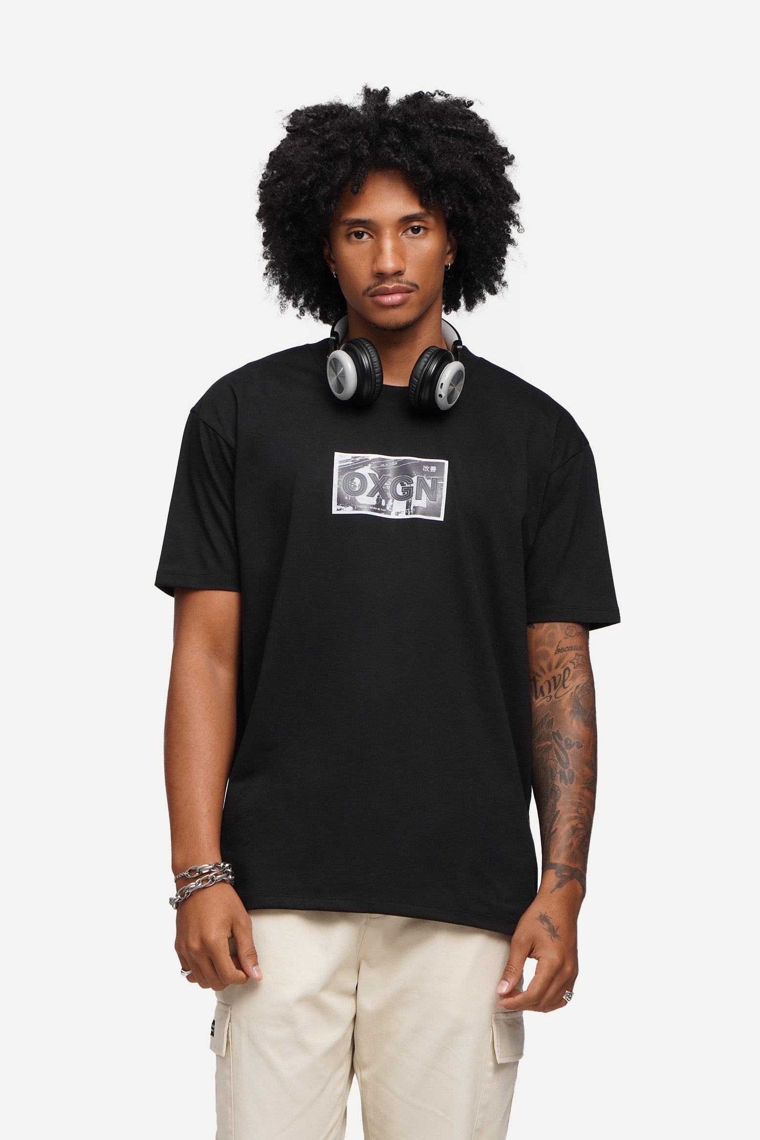 986182-Black (1).jpg