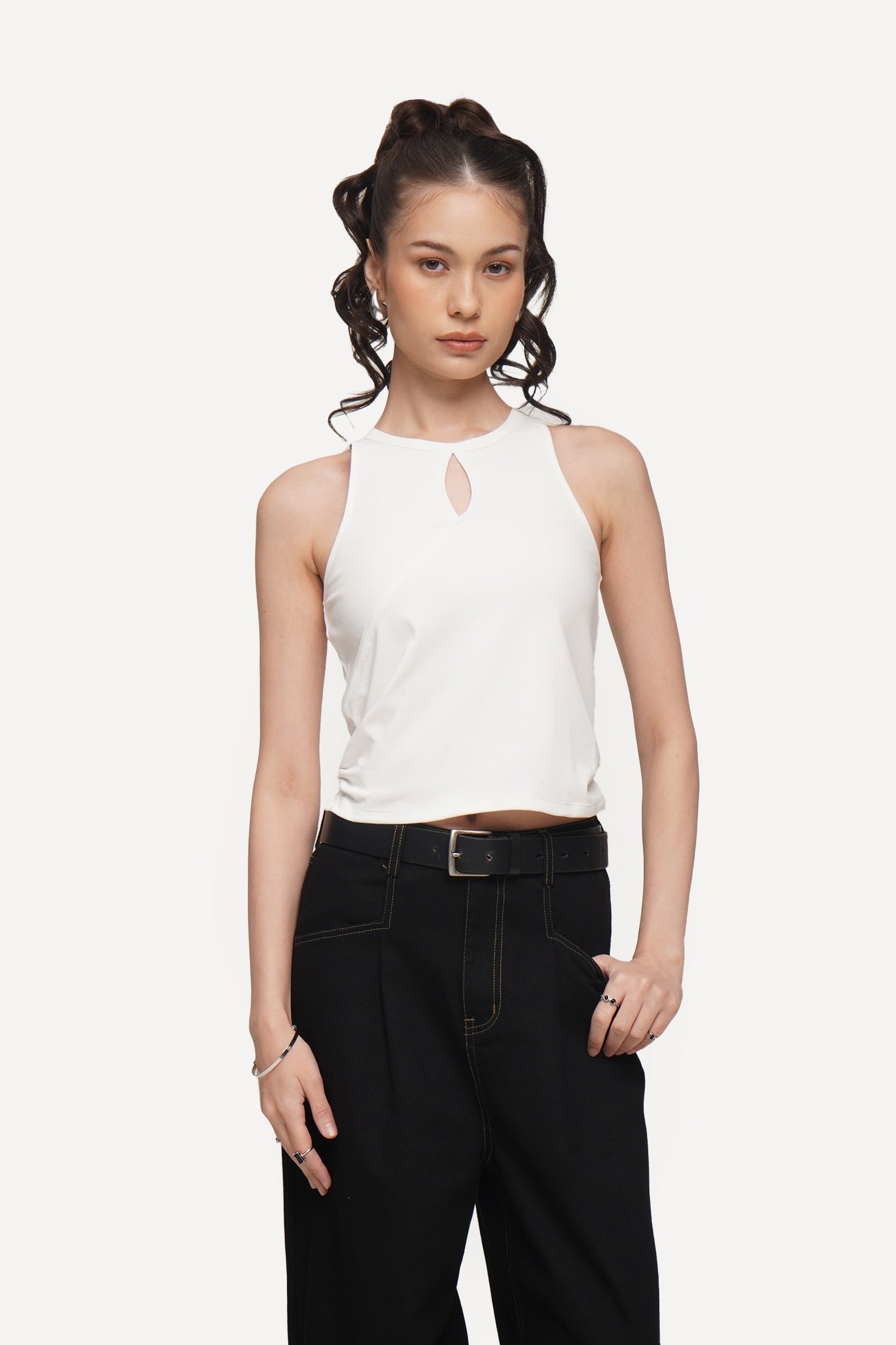 986281-Off White (3).jpg