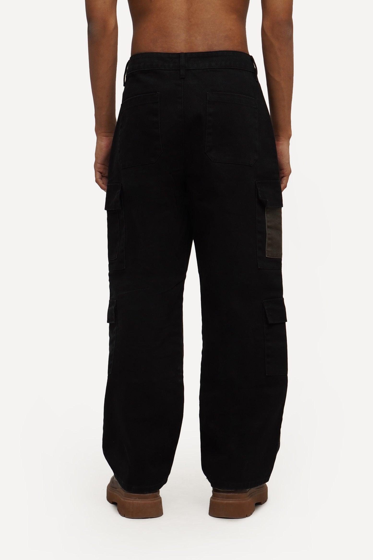 986483-Black (2).jpg