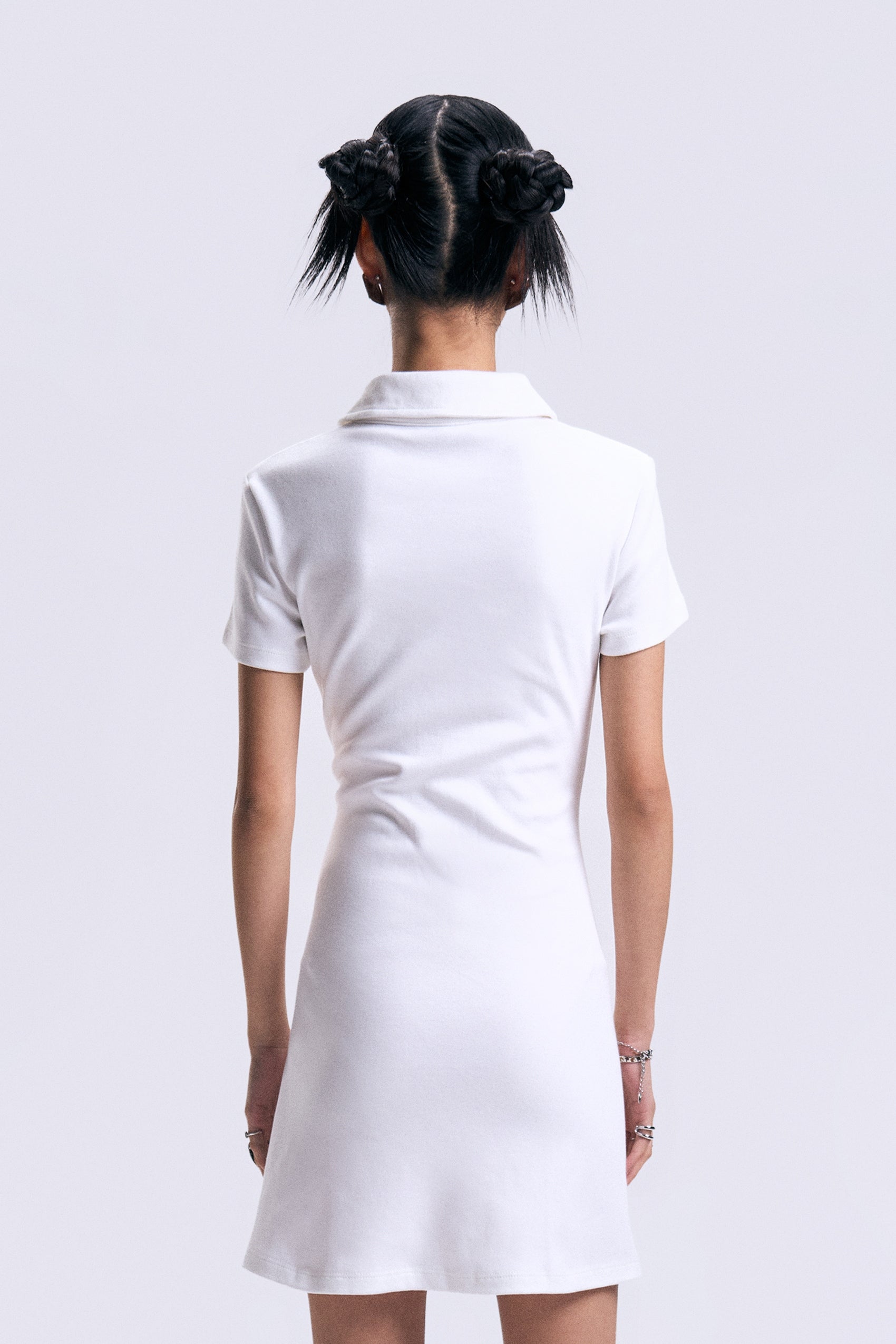 986690-Off White (1).jpg