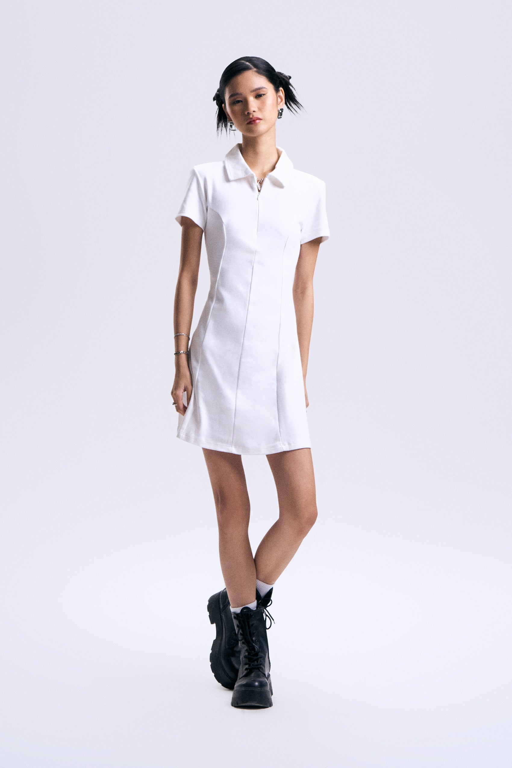 986690-Off White (3).jpg