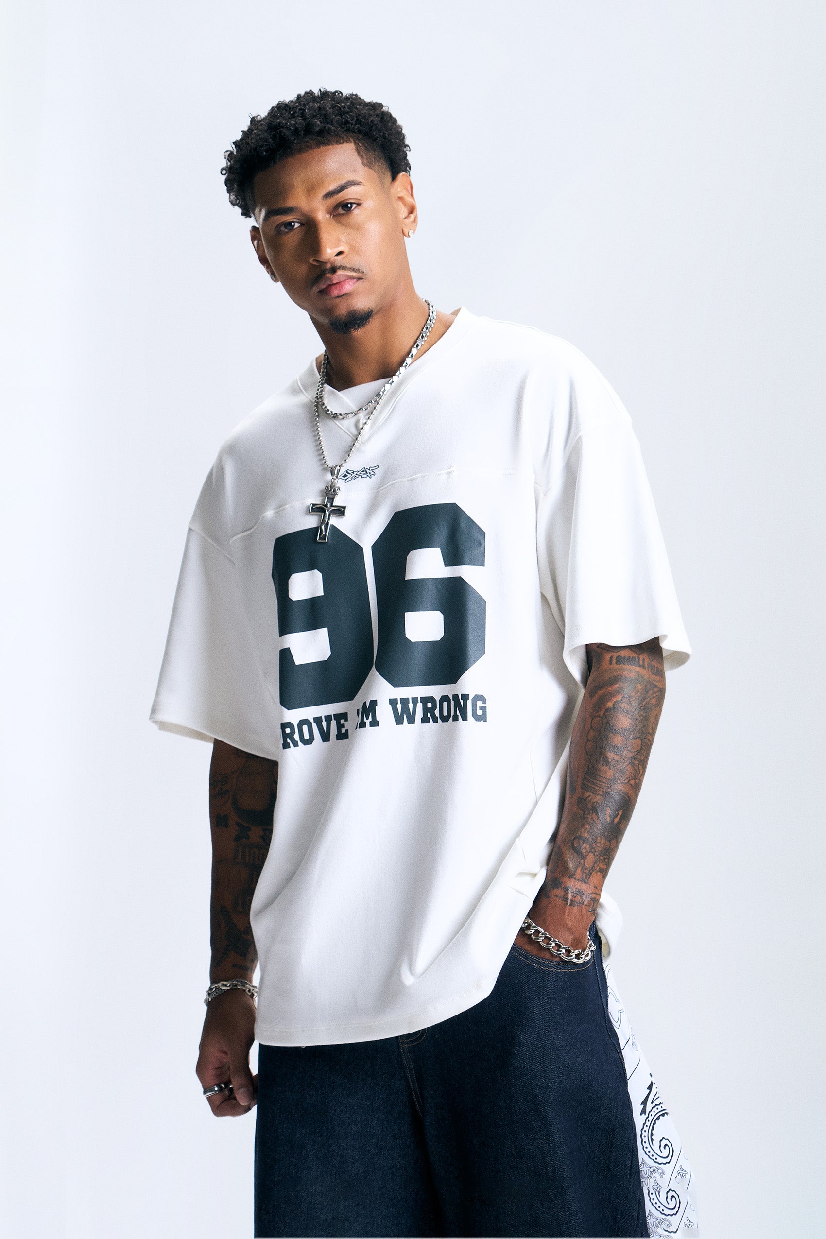 987390-Off White (1).jpg