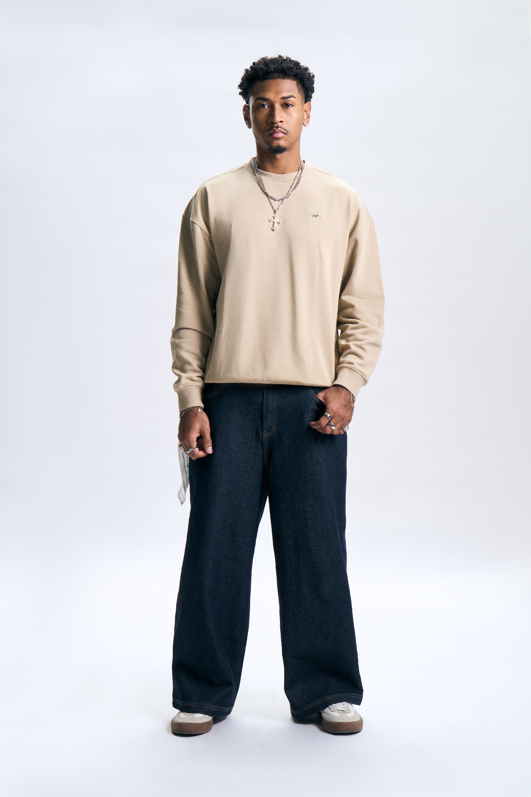 987436-Khaki (1).jpg