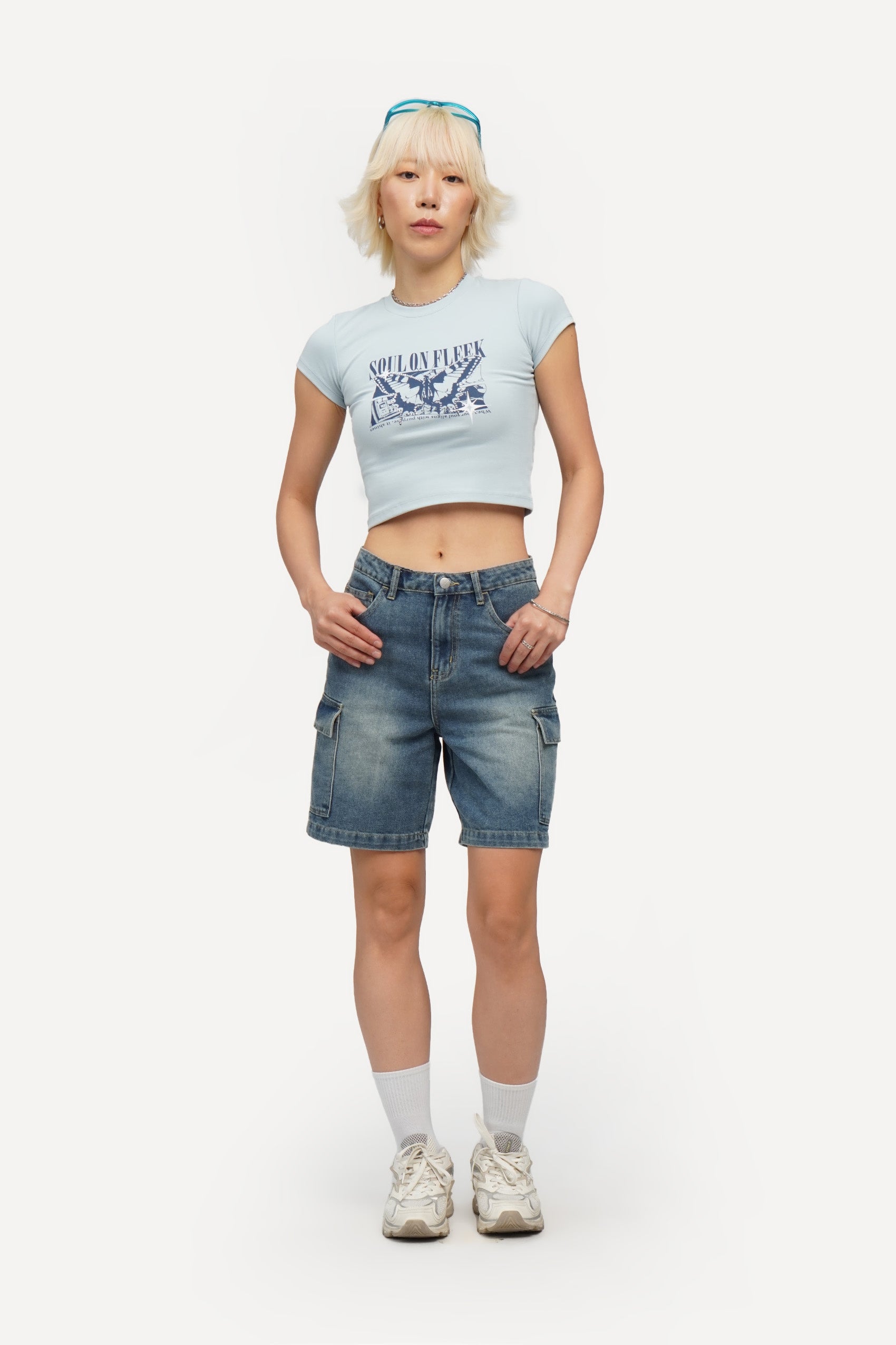 987549-Pale Blue (4).jpg