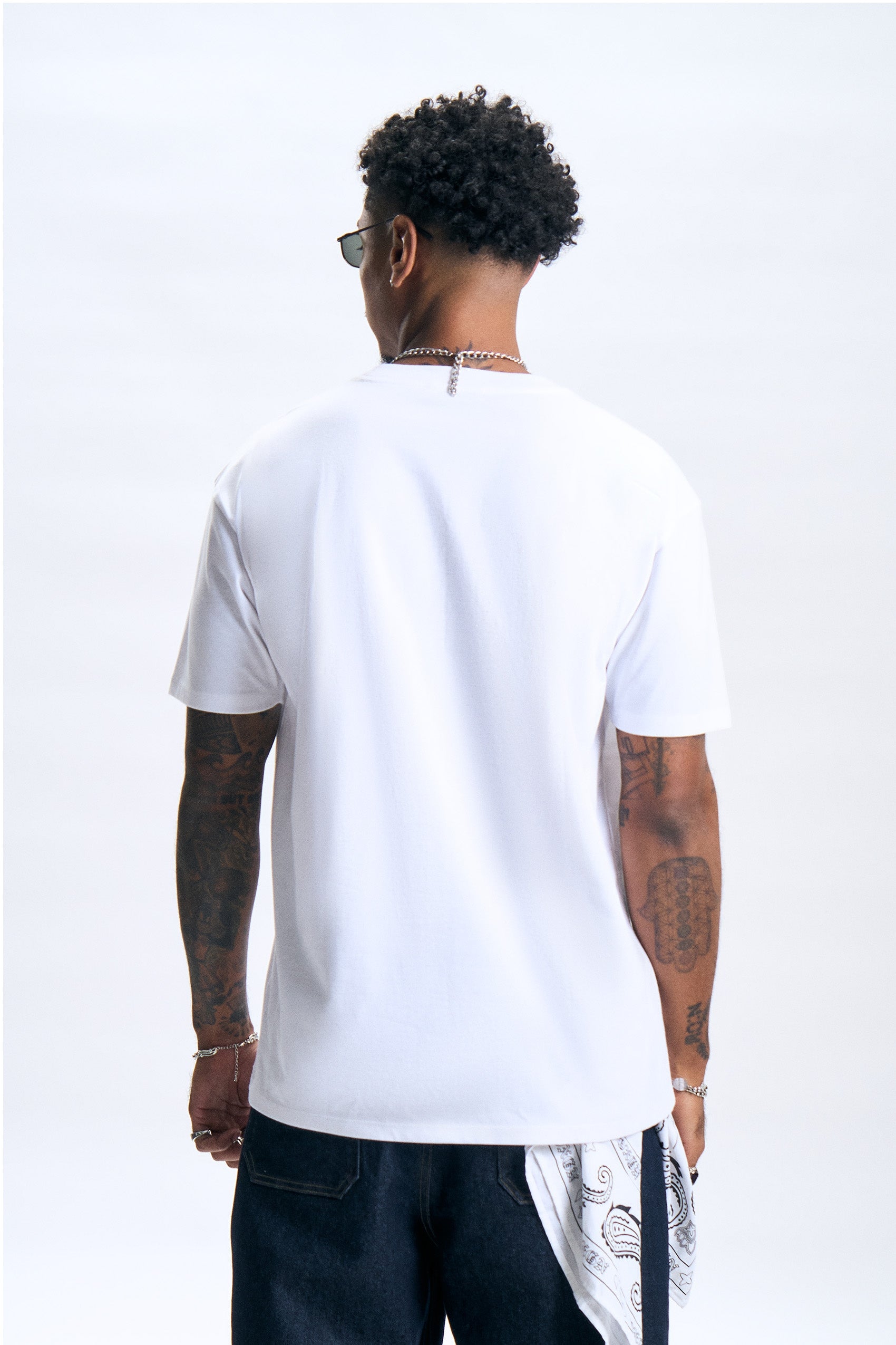 987693-White (1).jpg