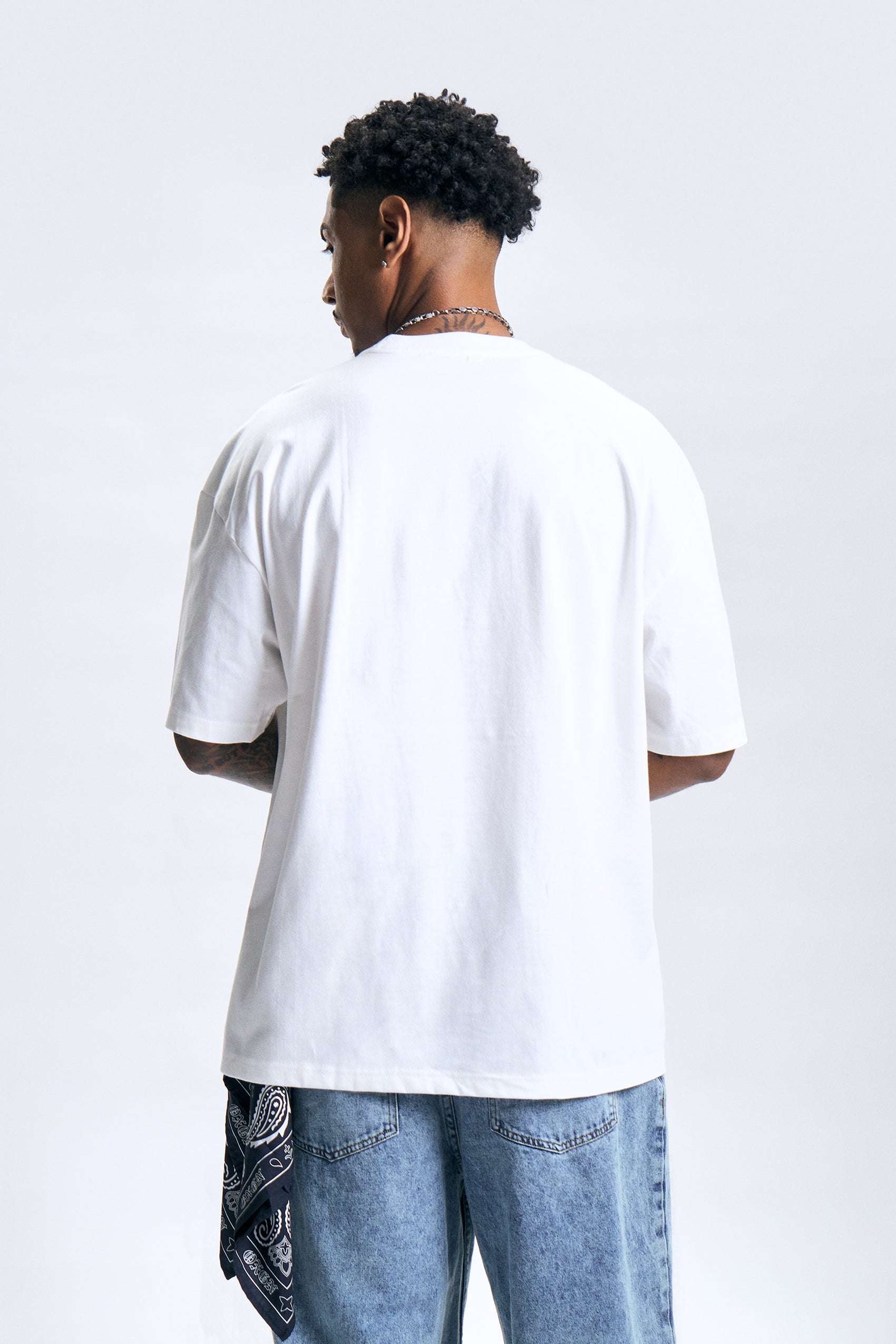 987703-Off White (1).jpg