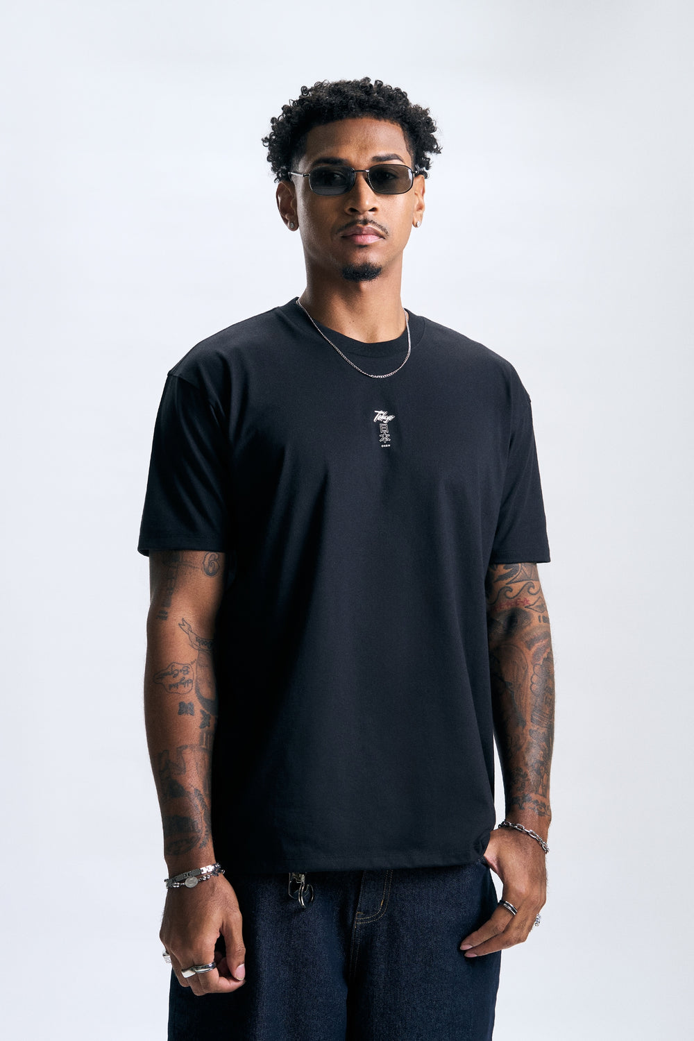 987704-Black (1).jpg