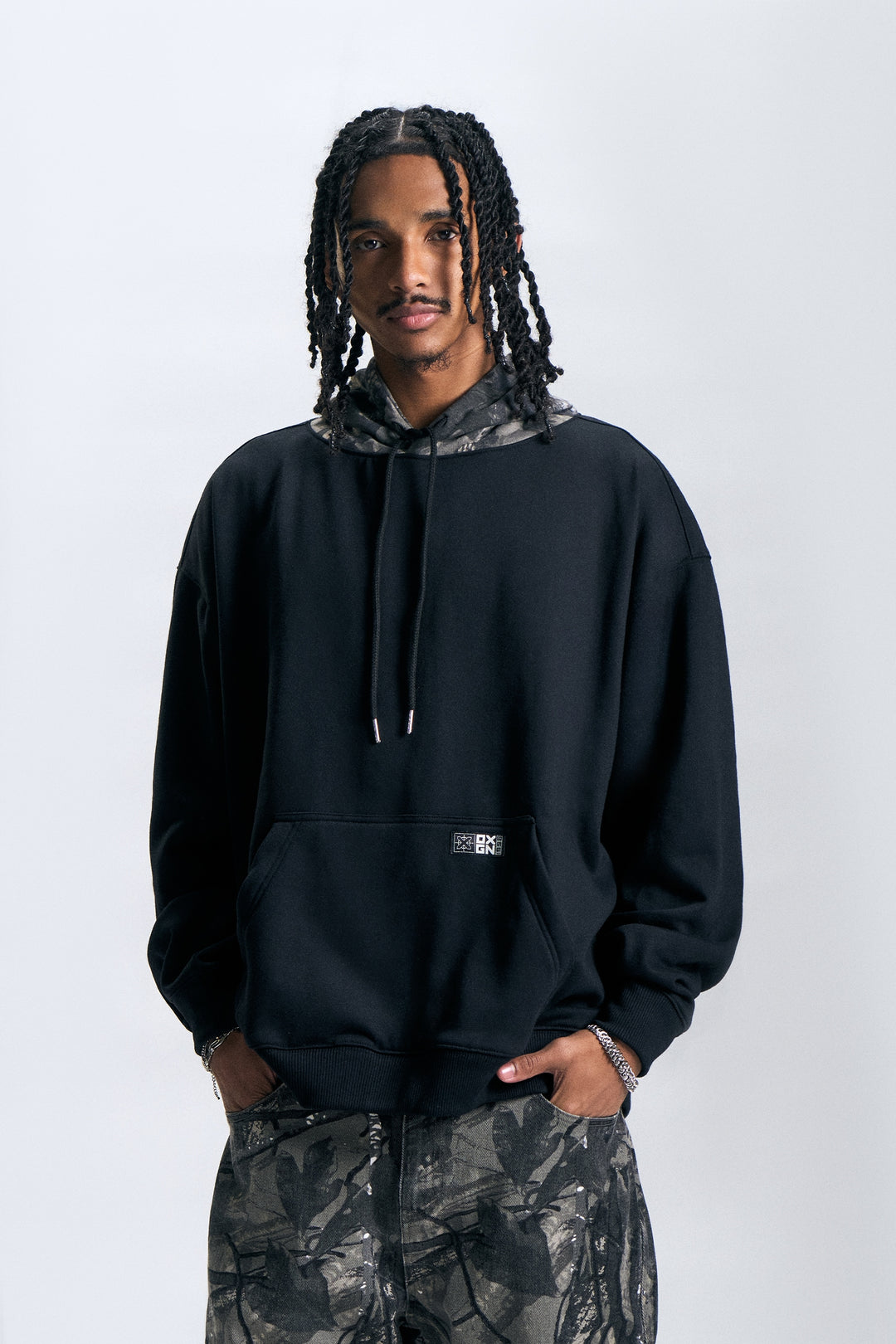 987904-Black (1).jpg