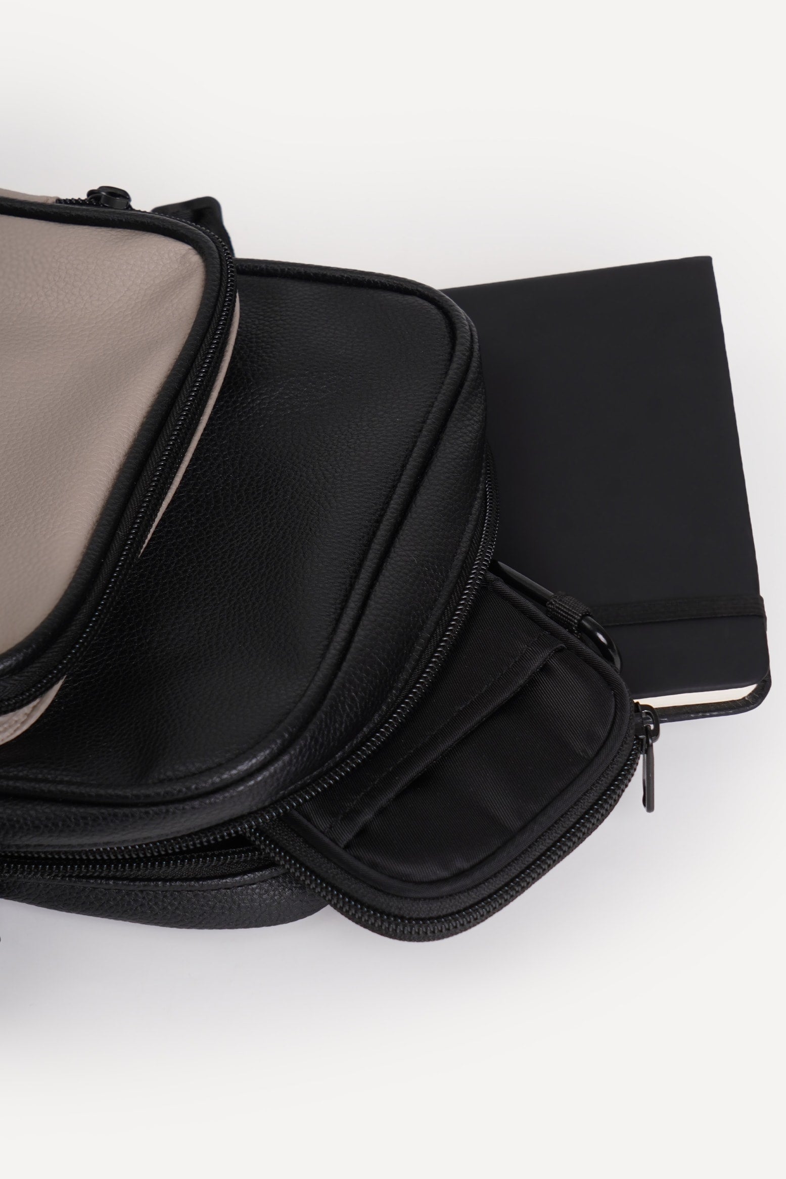 987934-Black (1).jpg