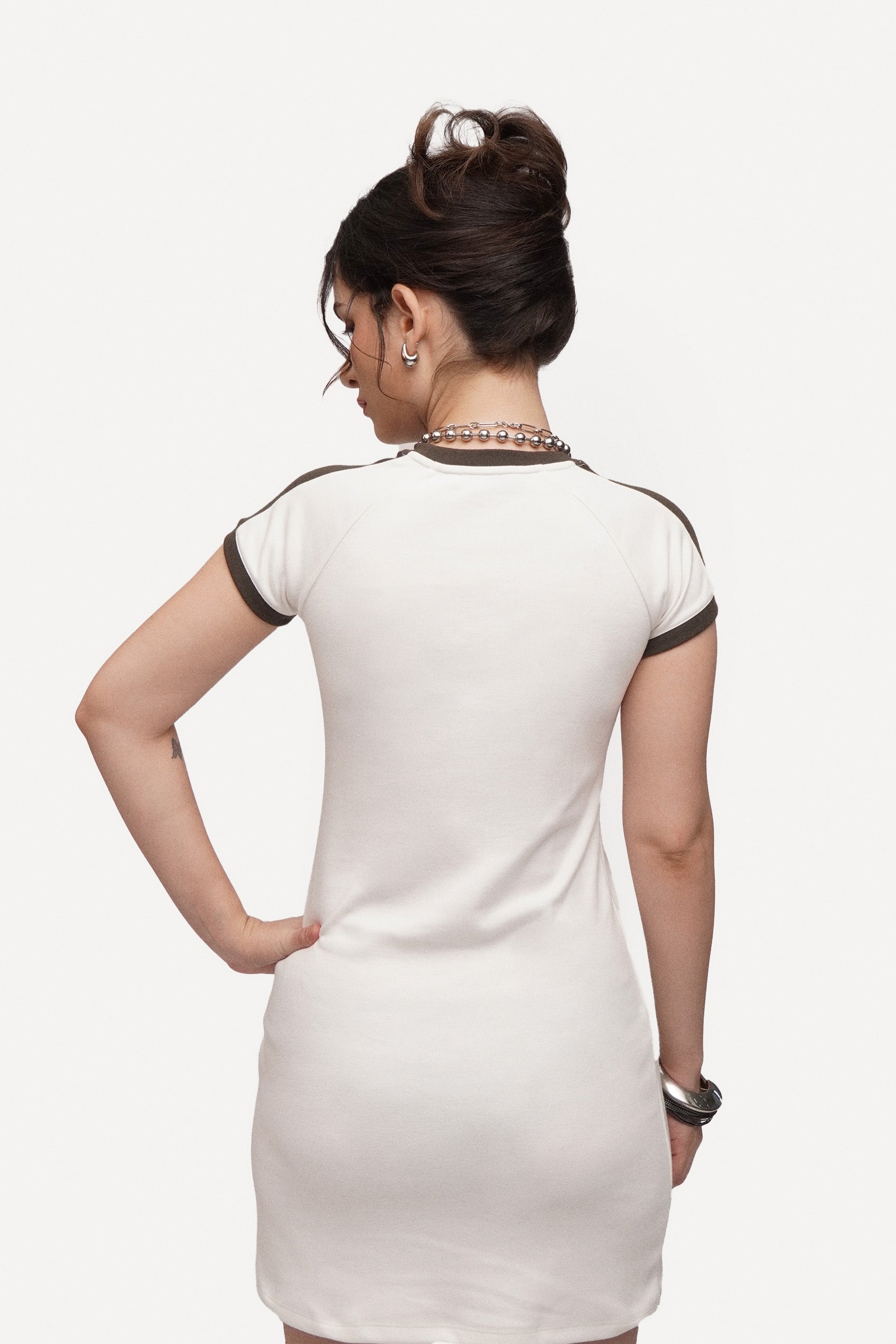 988209-Off White (4).jpg