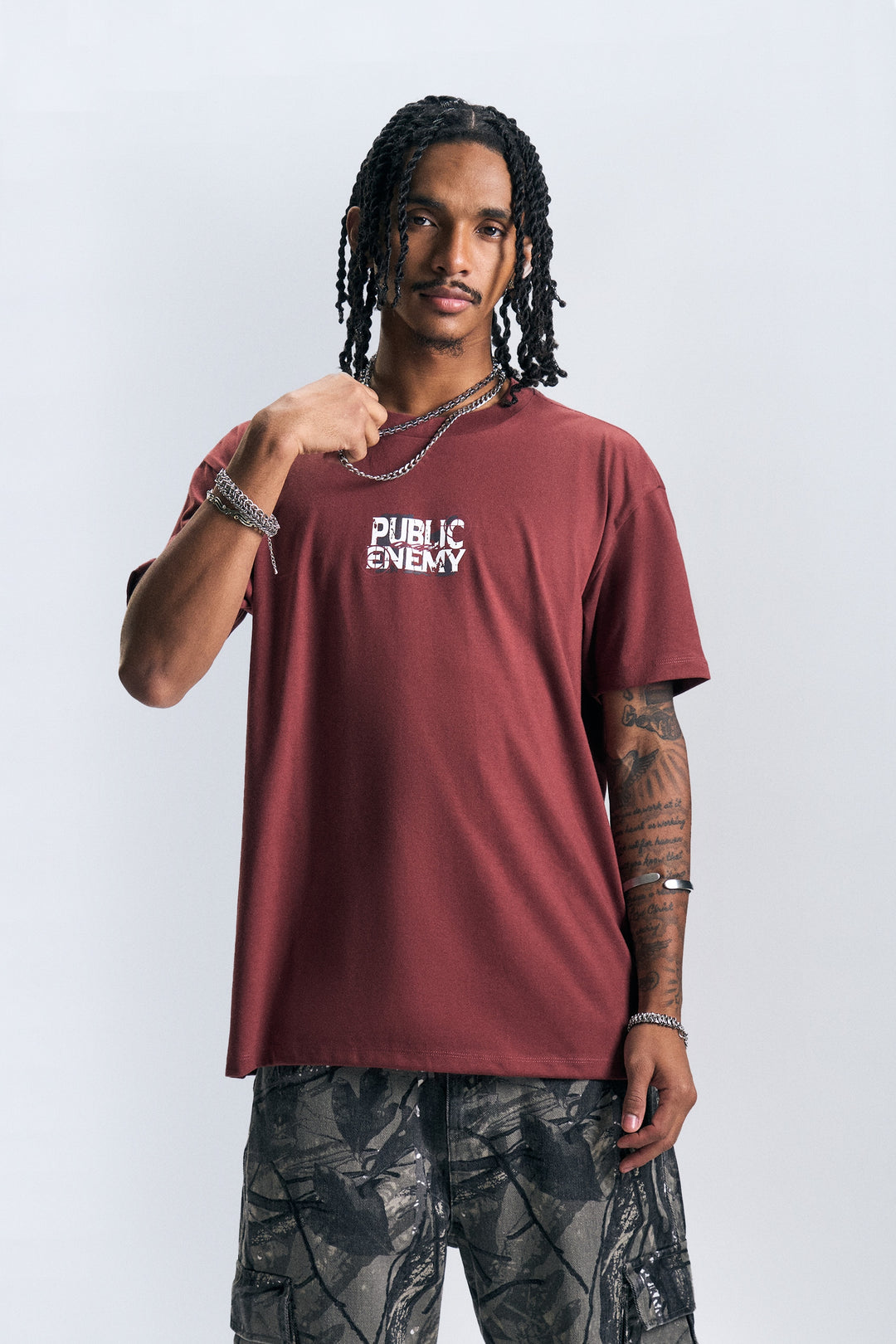 988245-Red (1).jpg