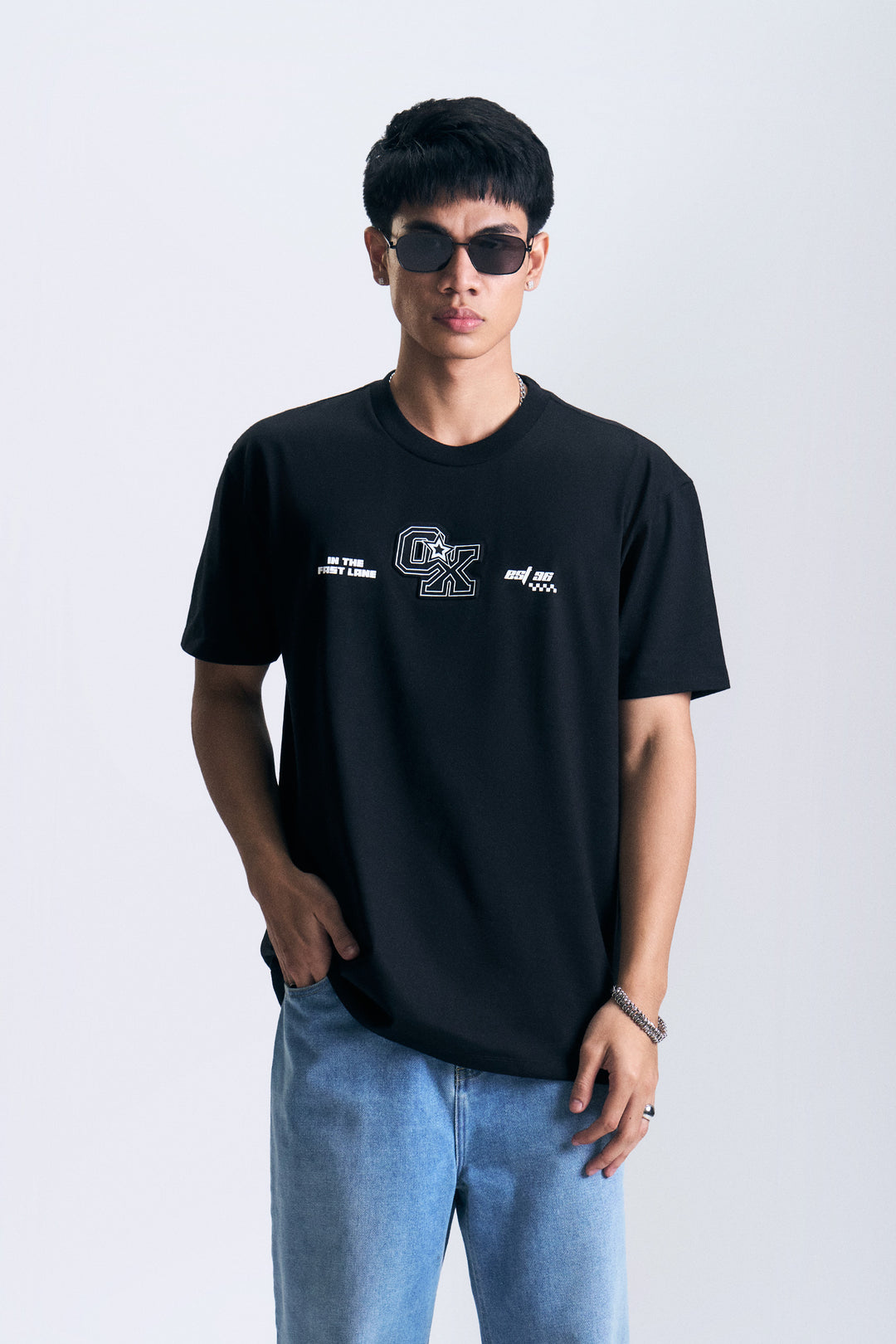 988261-Black (1).jpg