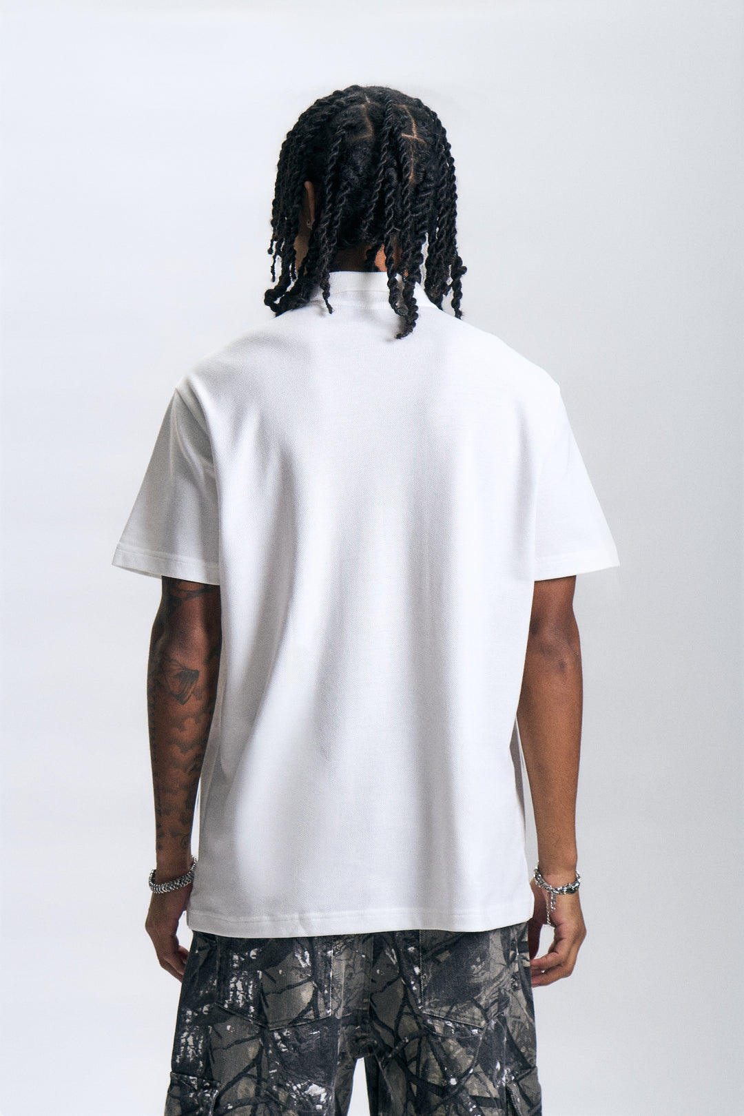 988475-Off White (3).jpg