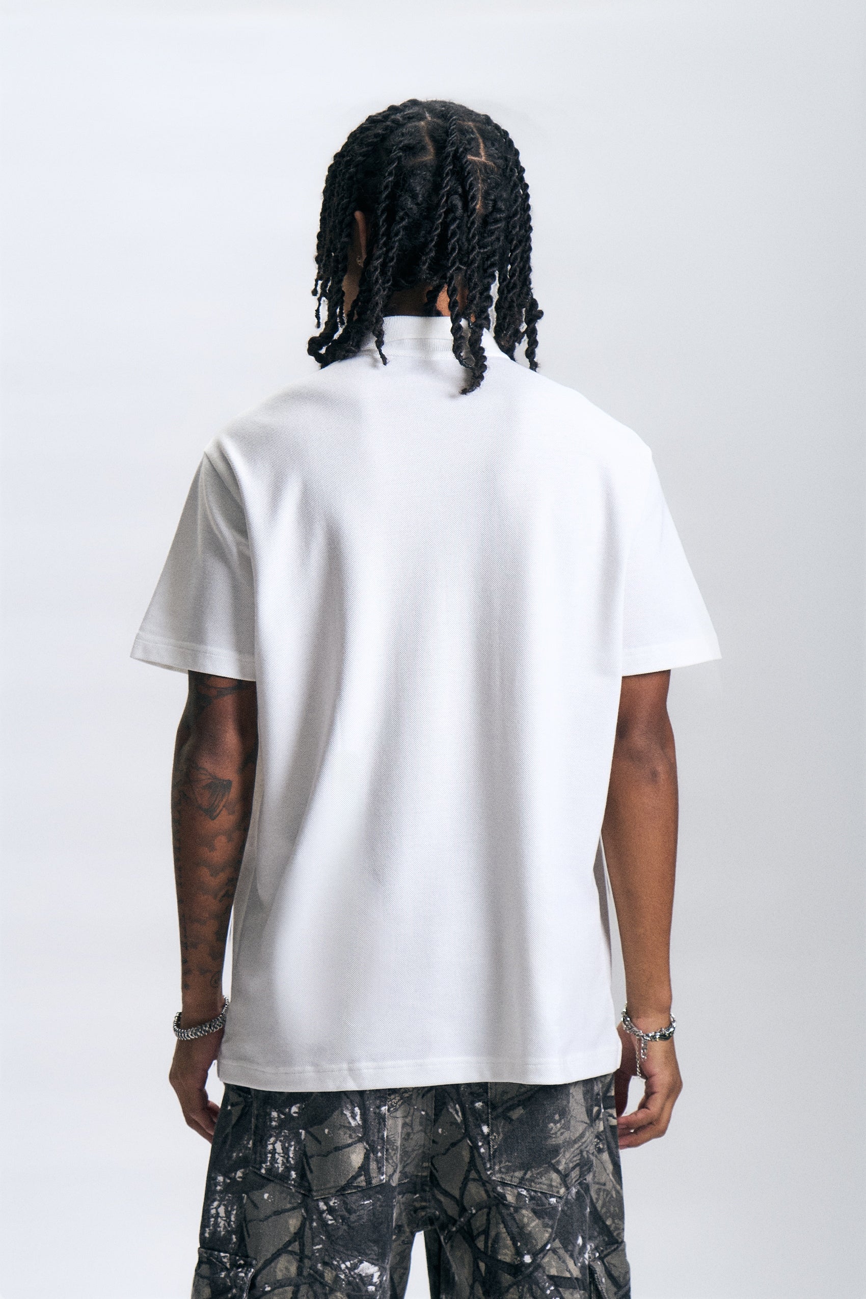 988475-Off White (3).jpg