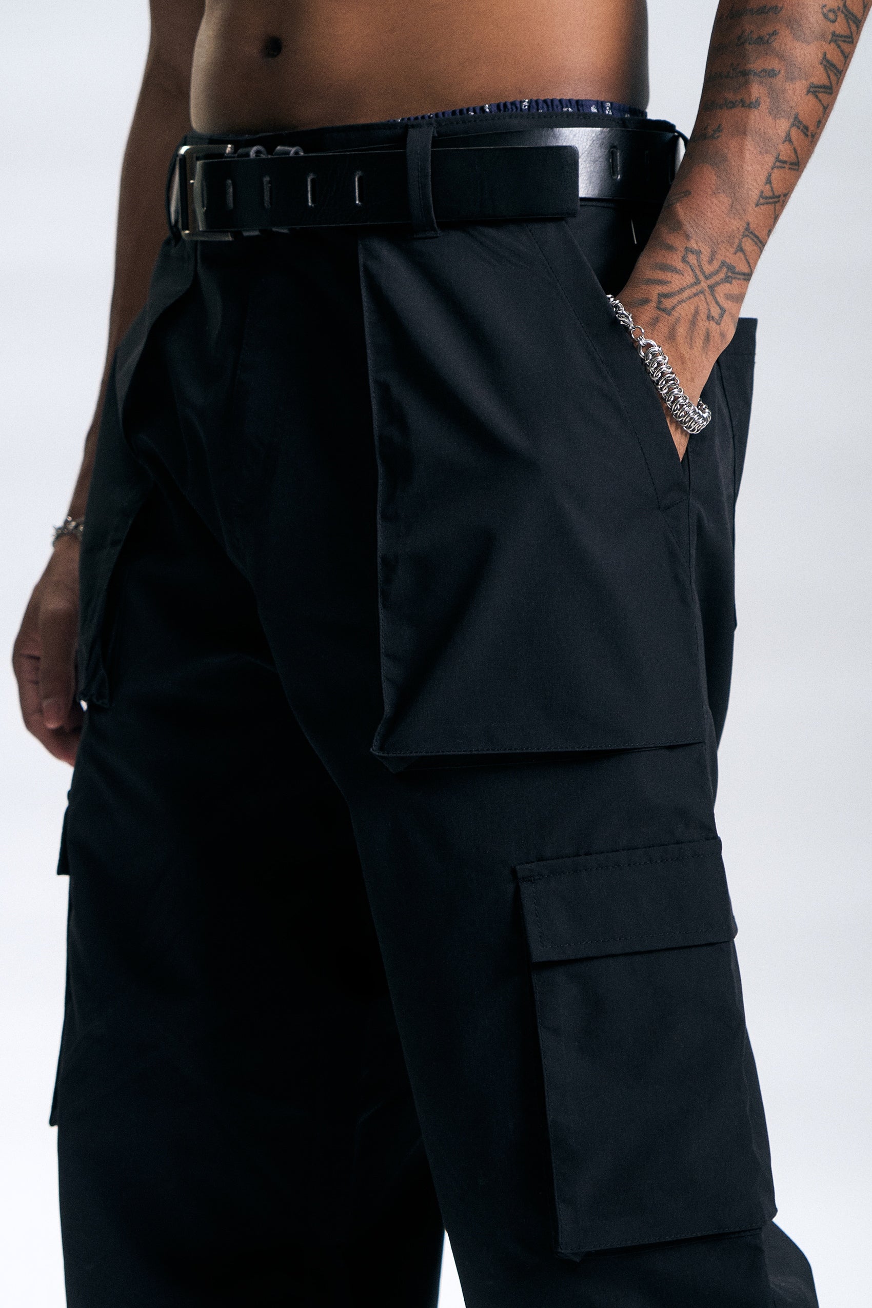 988513-Black (3).jpg