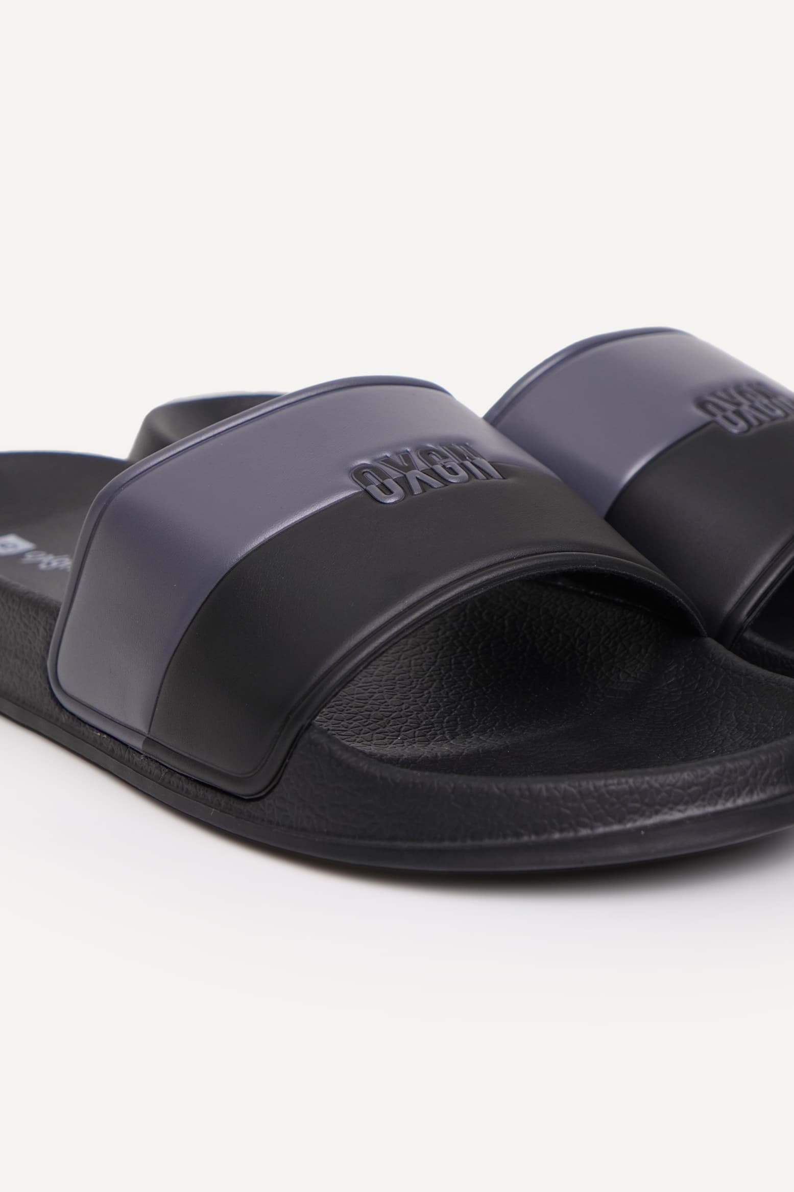 988577-Black (3).jpg