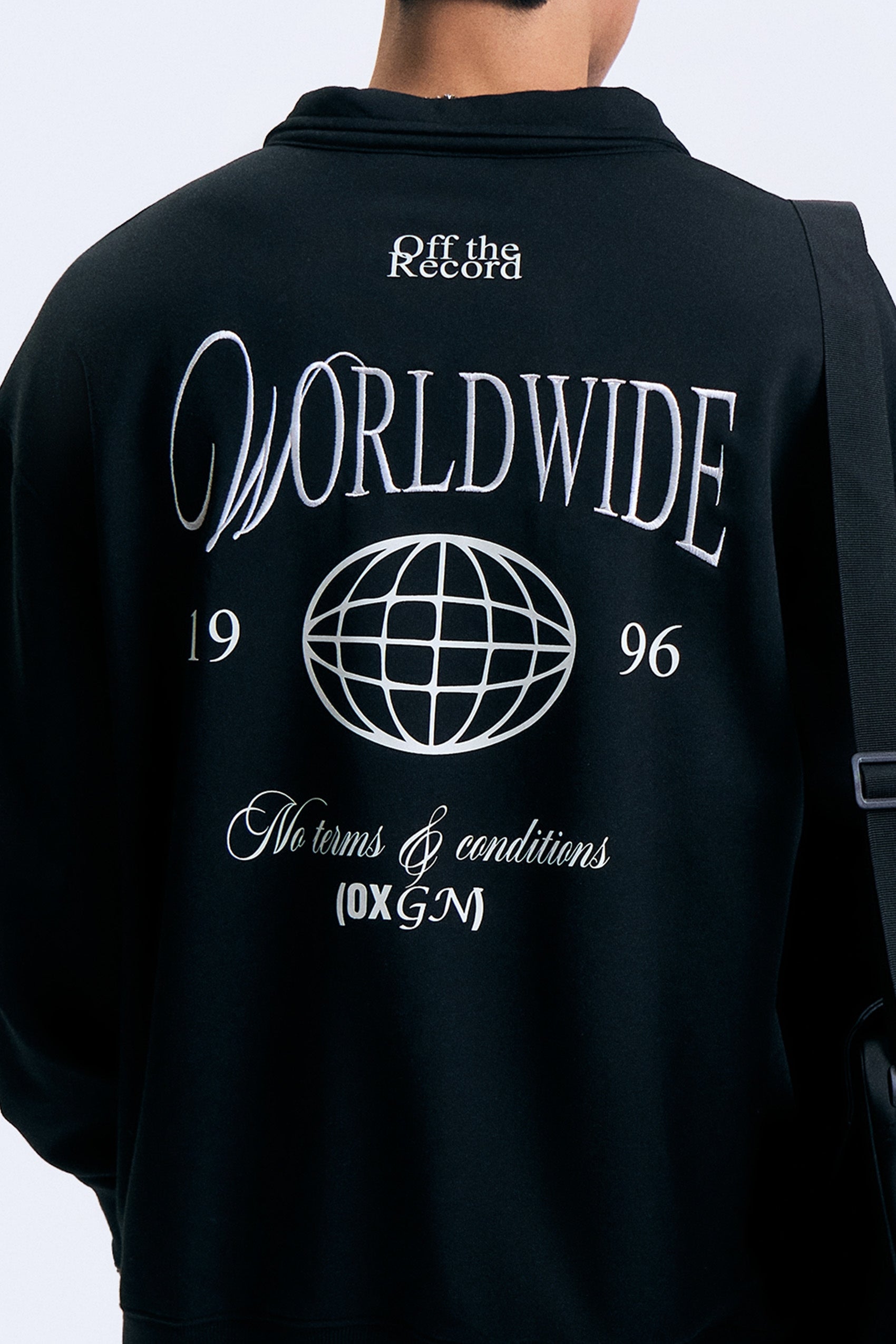 988961-Black (1).jpg