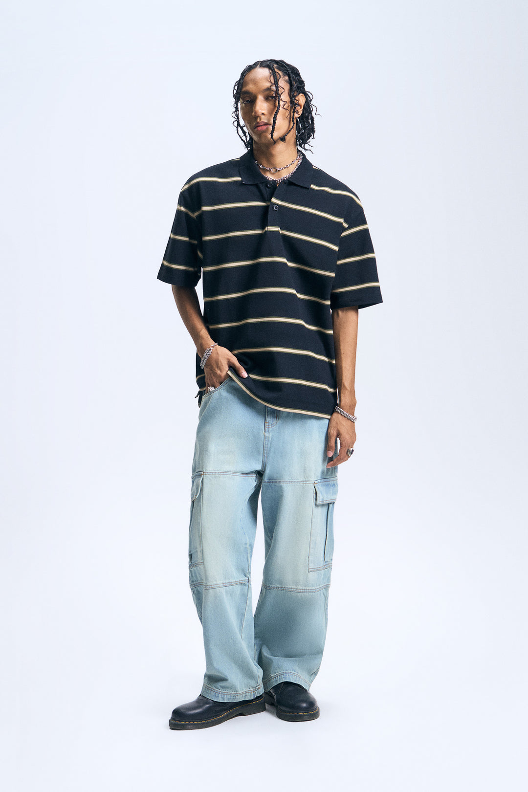 988962-Black (1).jpg