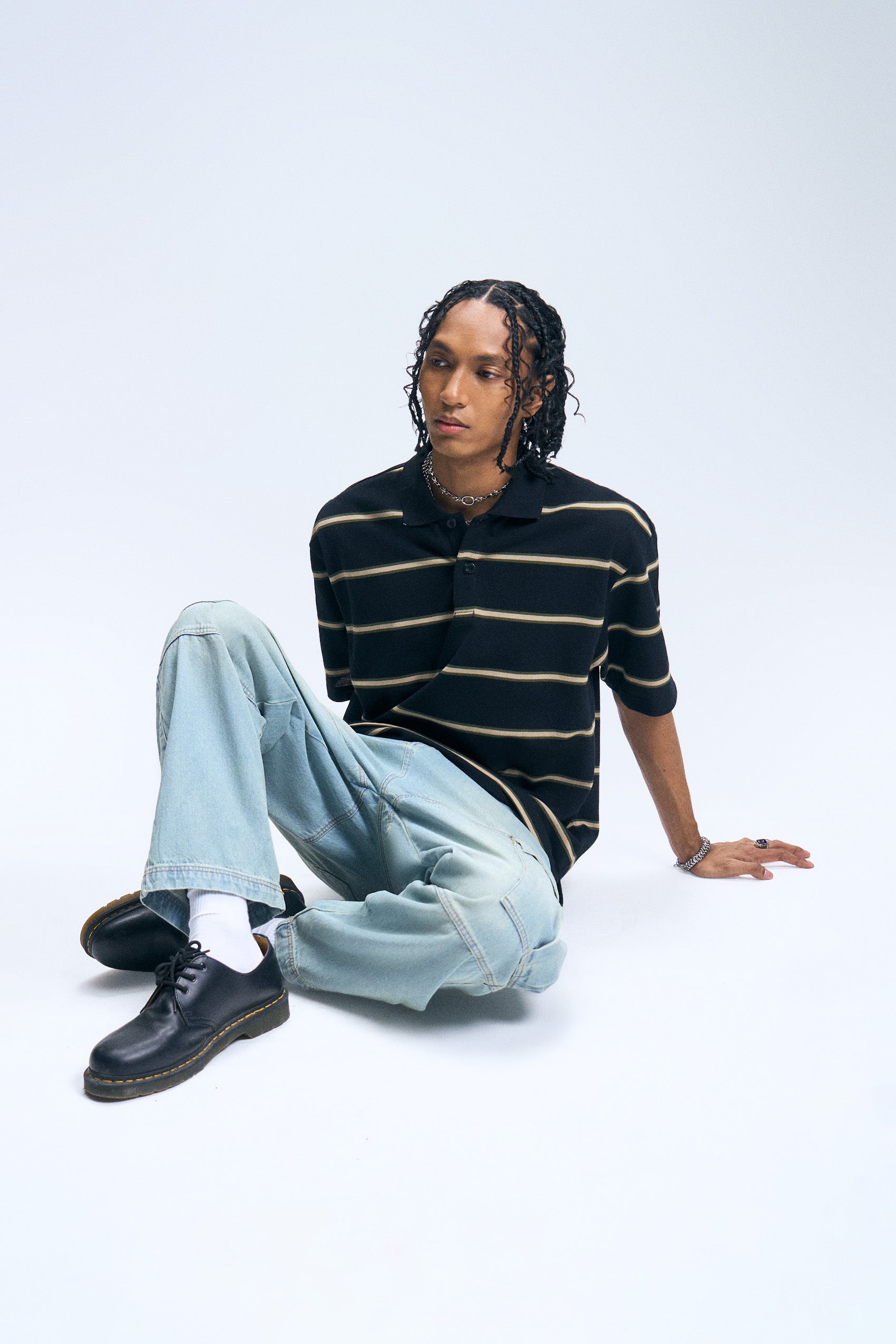 988962-Black (2).jpg