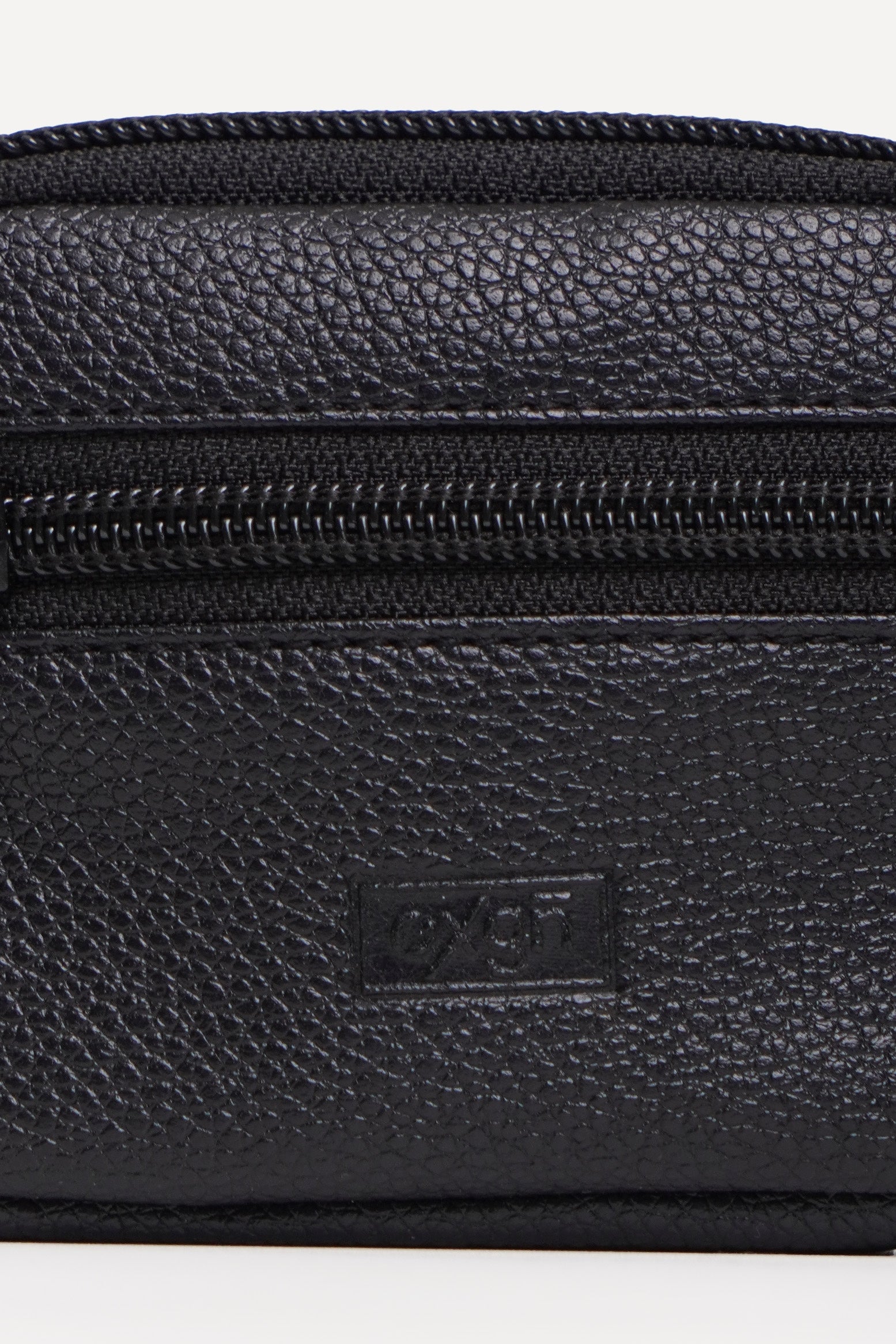 989009-Black (1).jpg