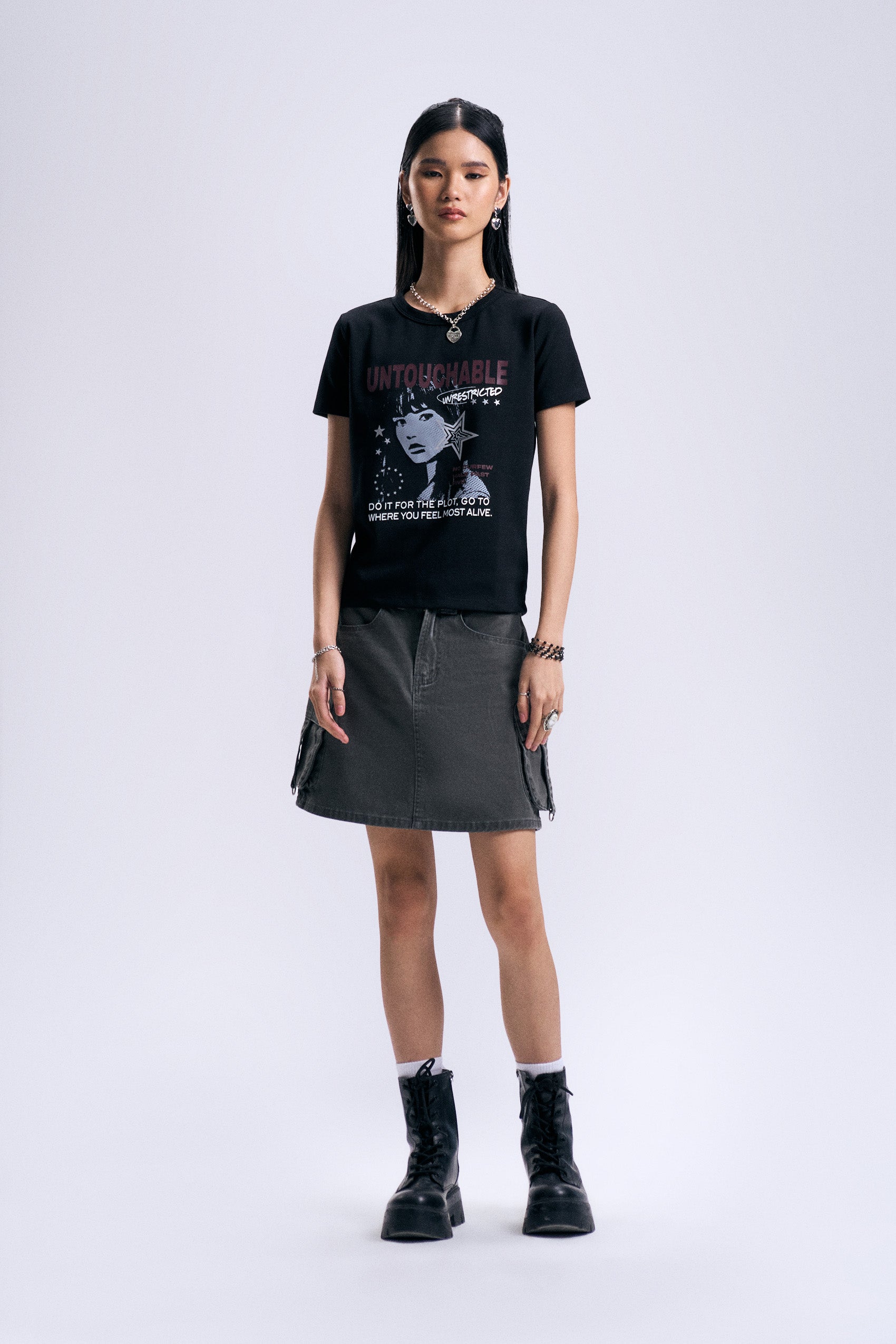 989029-Black (1).jpg